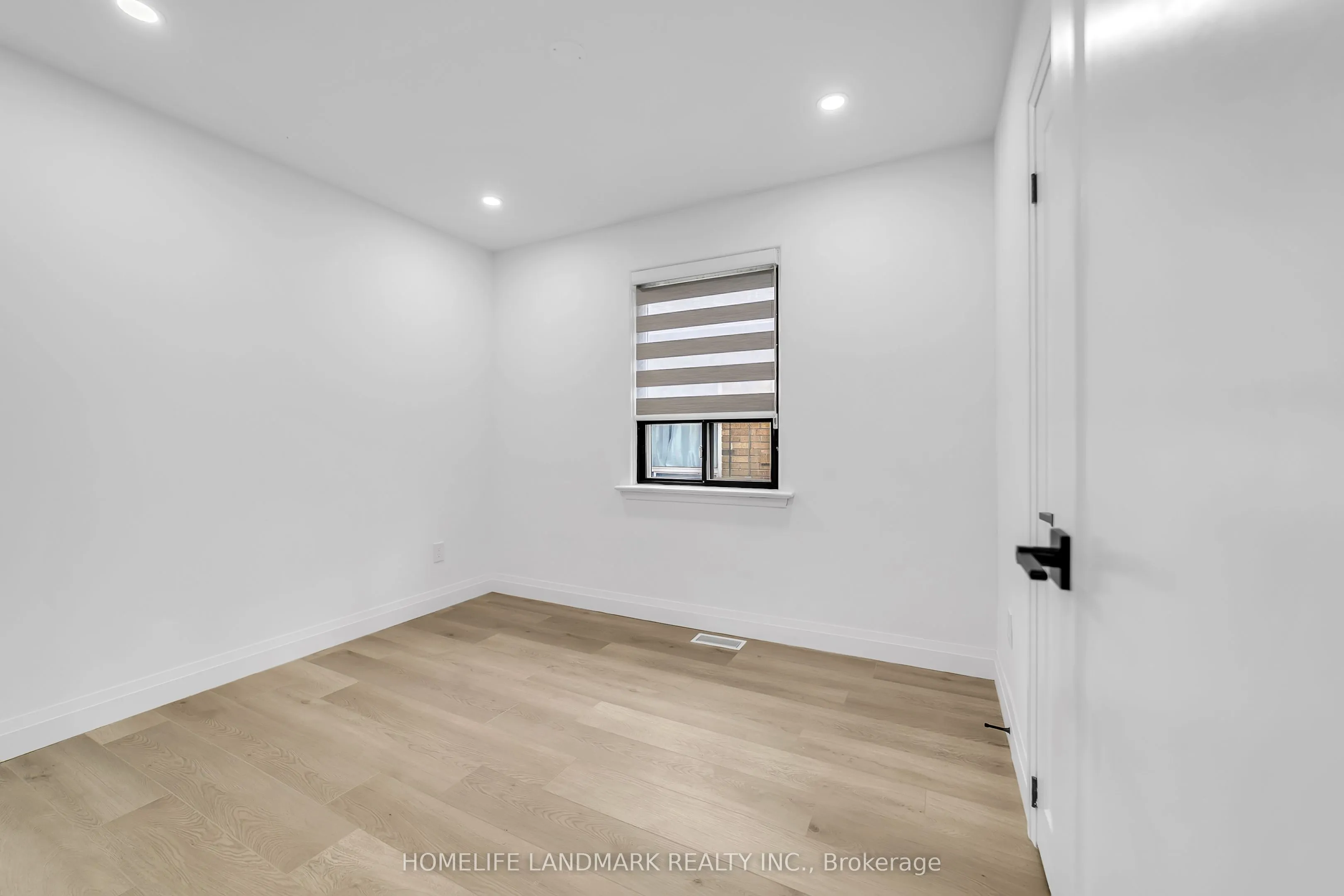 31A (Main Floor) Laurel Avenue