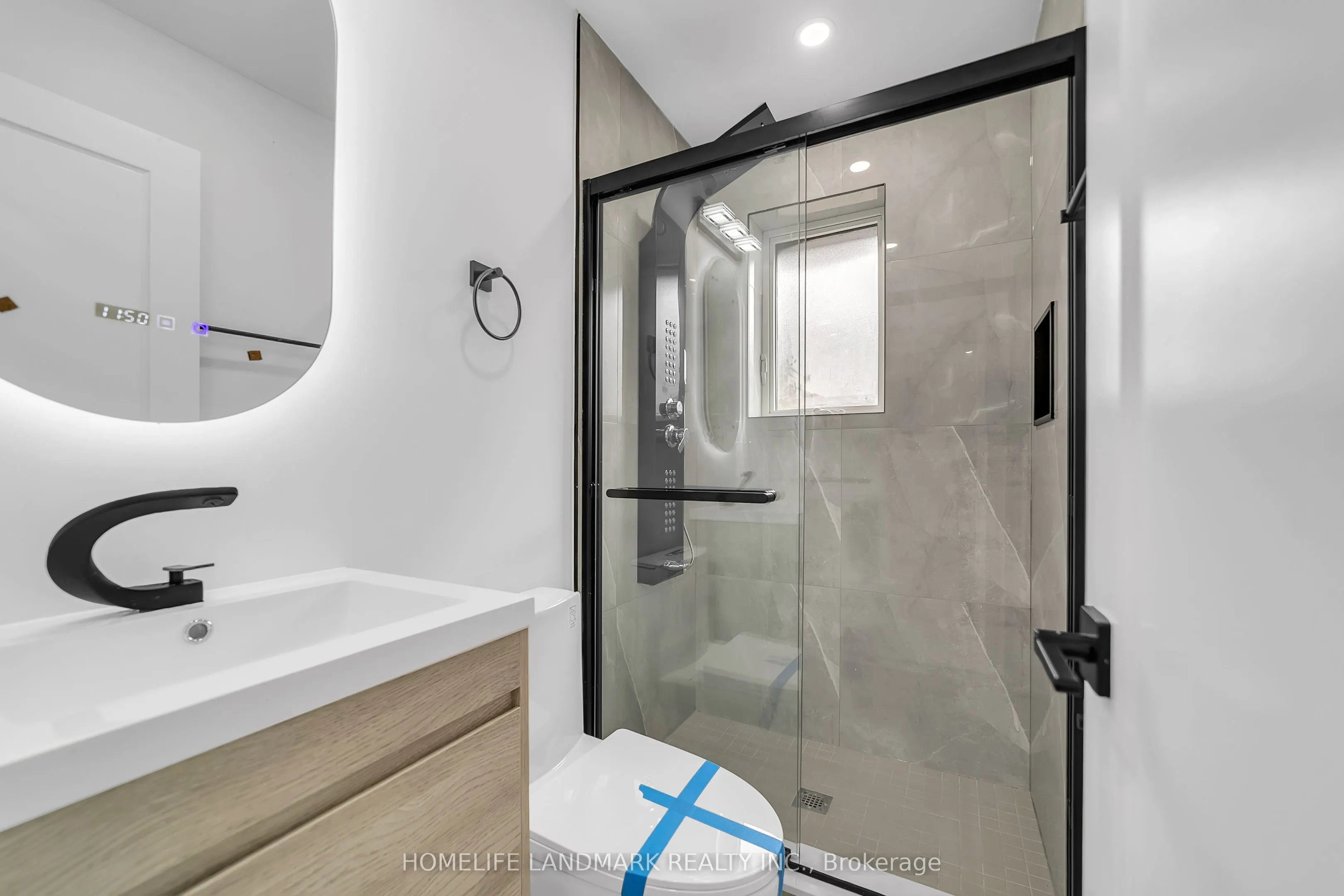 31A (Main Floor) Laurel Avenue