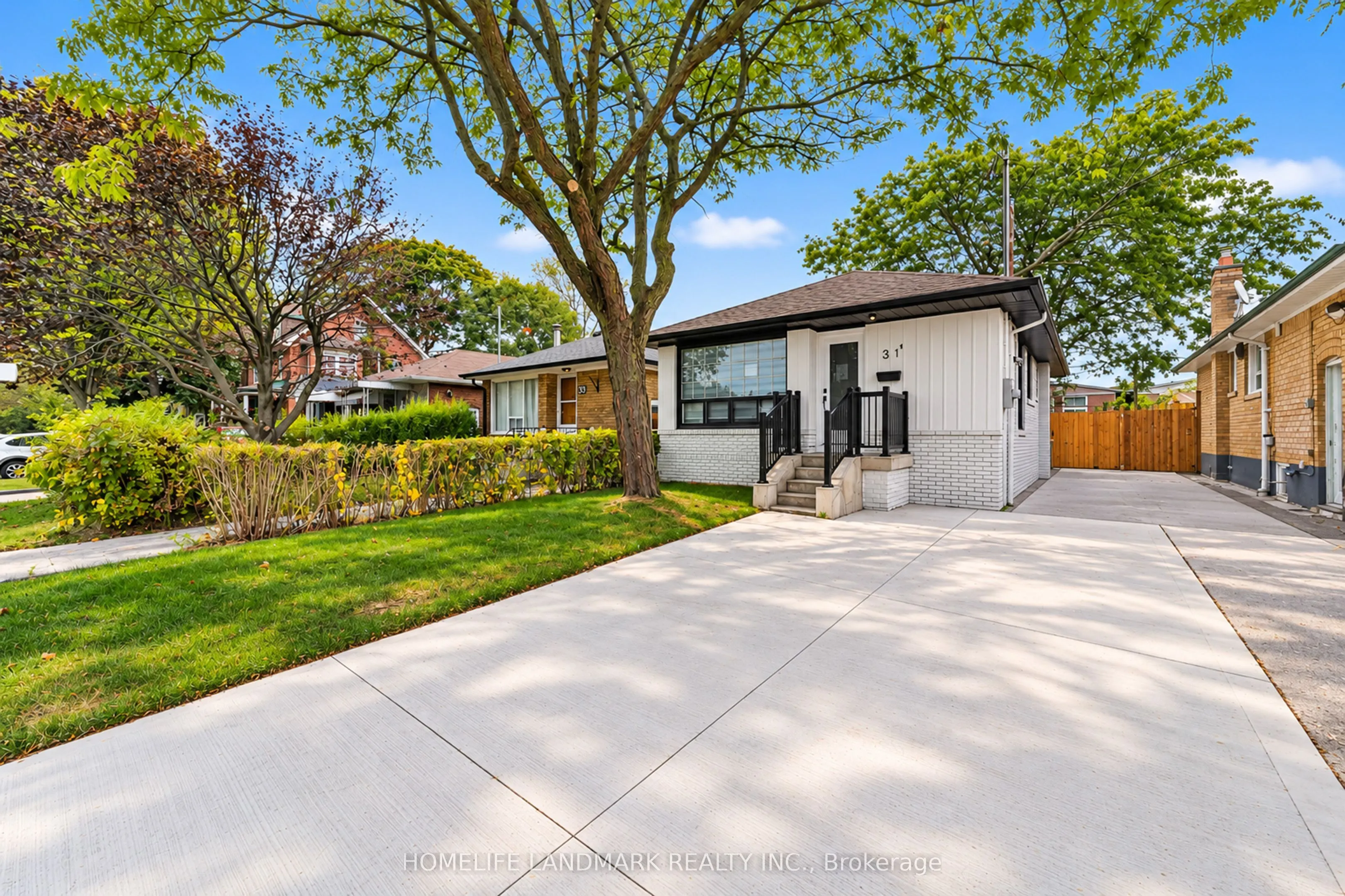 31A (Main Floor) Laurel Avenue