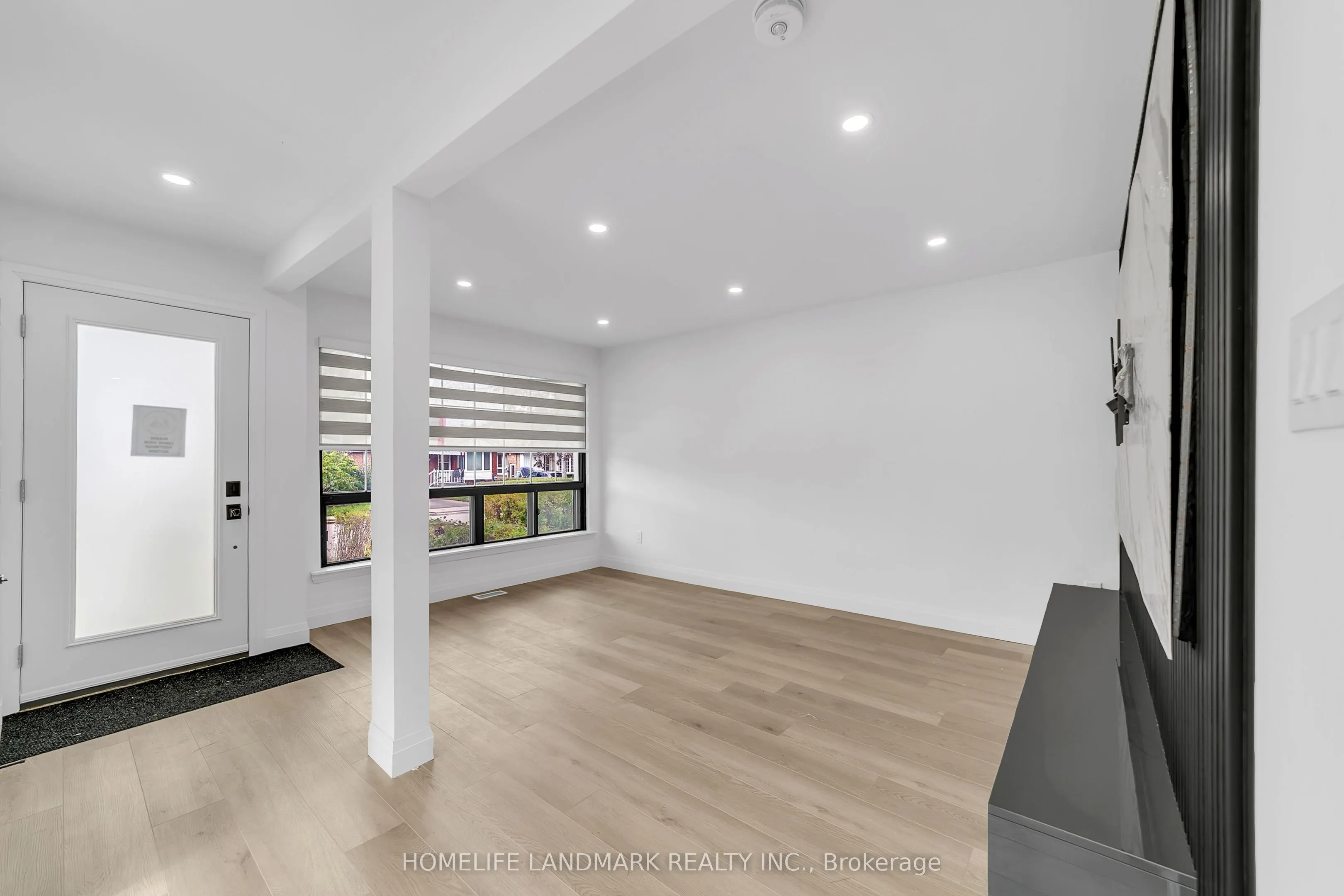 31A (Main Floor) Laurel Avenue