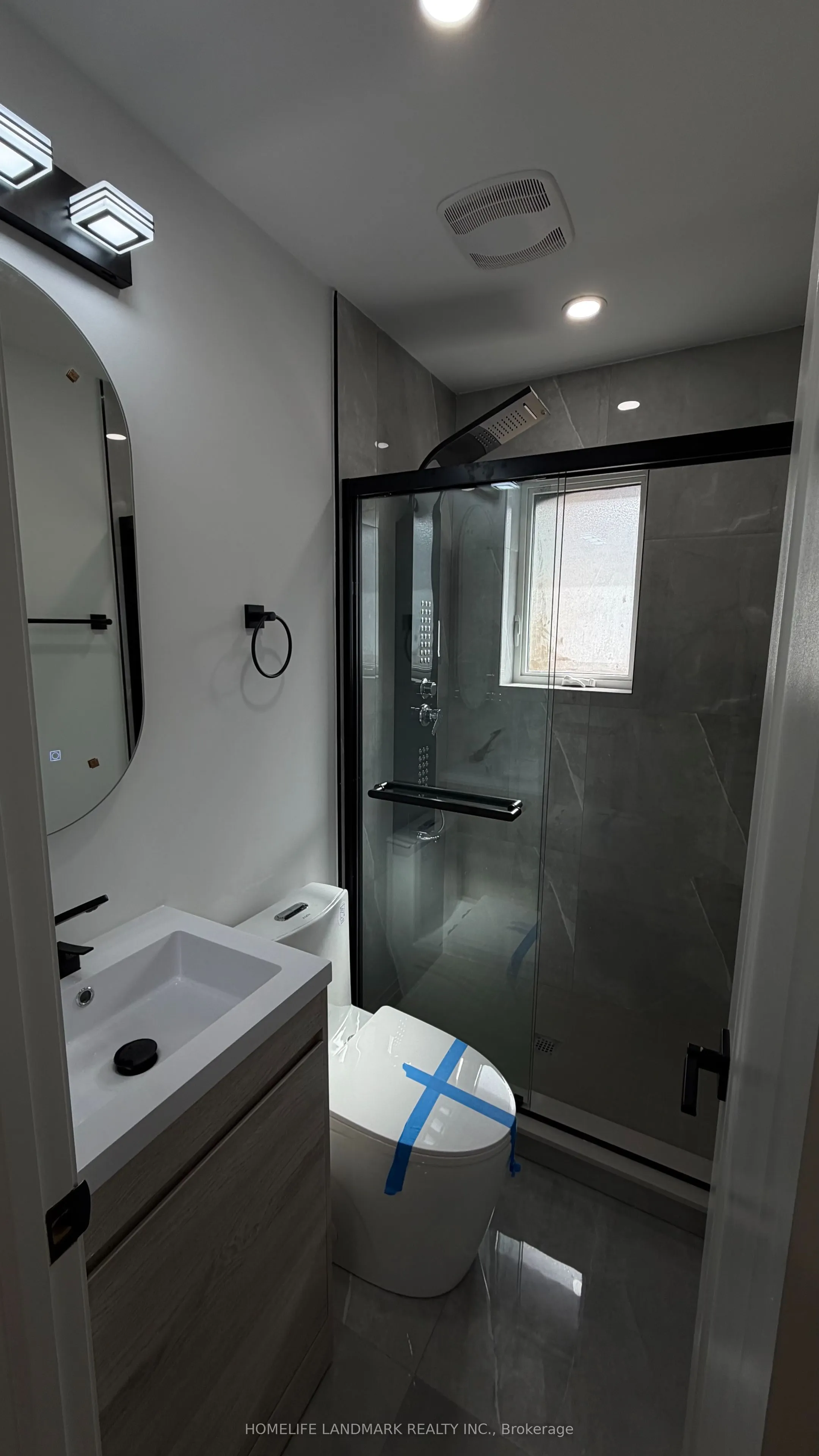 31A (Main Floor) Laurel Avenue