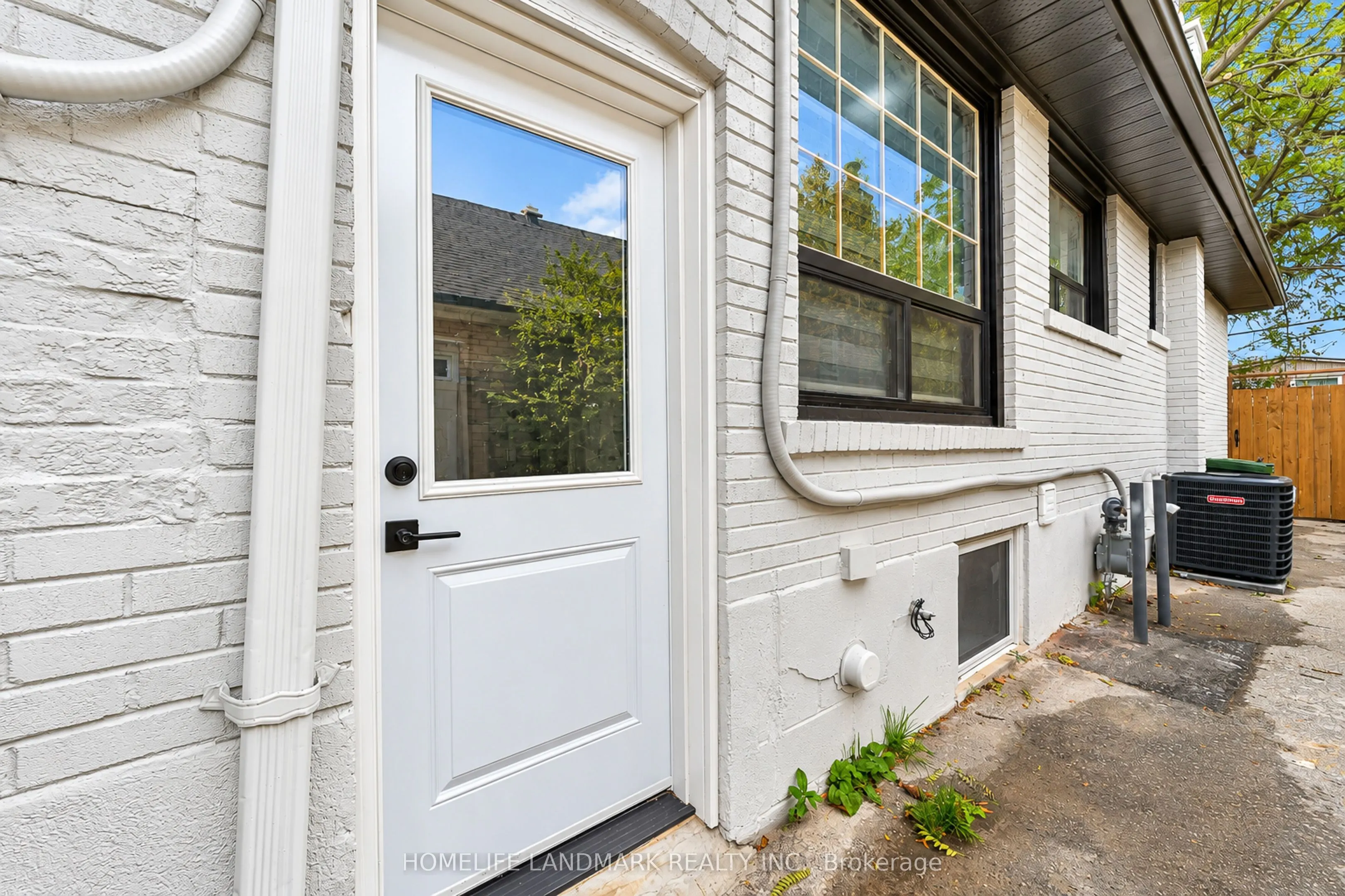 31A (Basement) Laurel Avenue