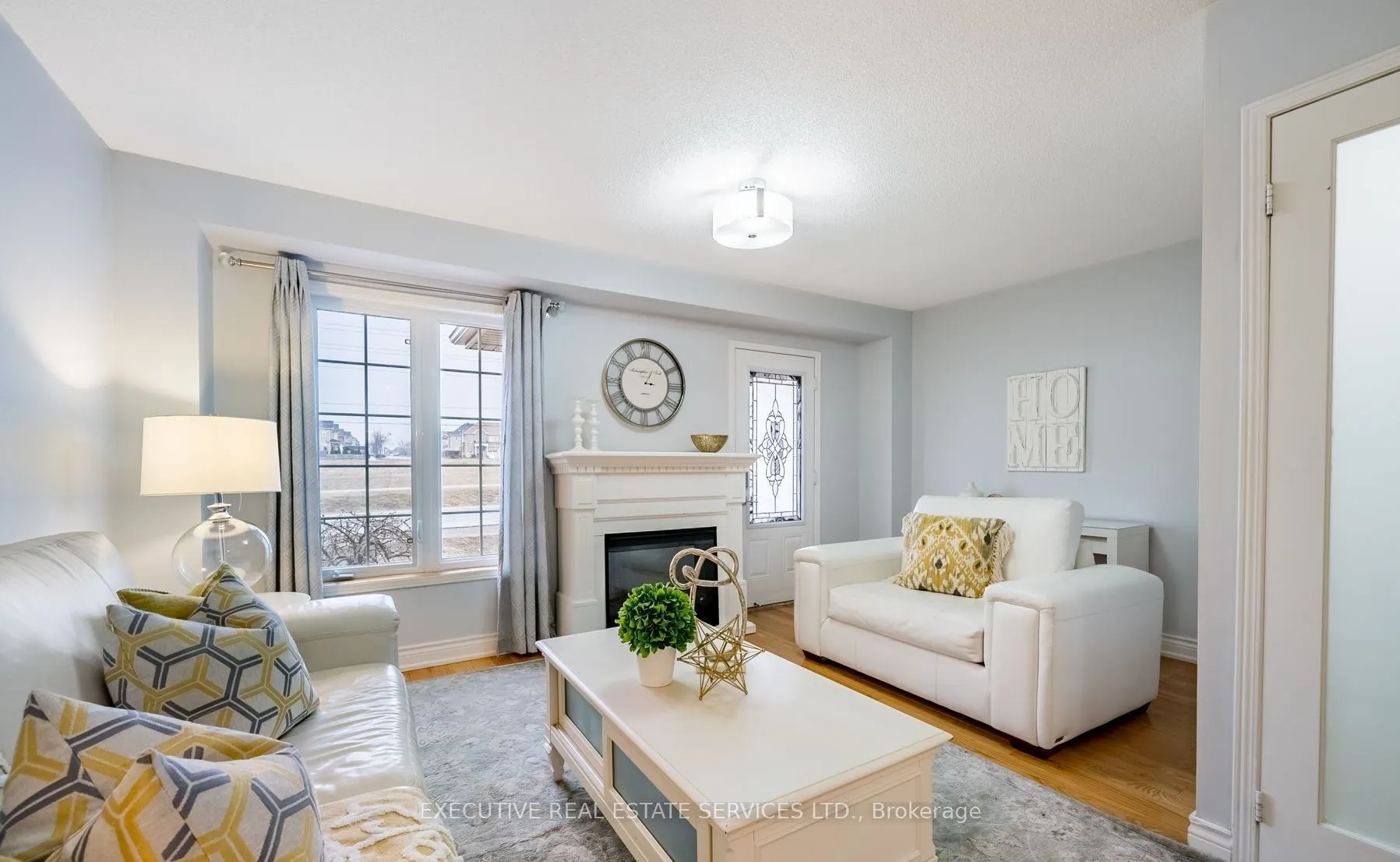 495 Rossland Road E
