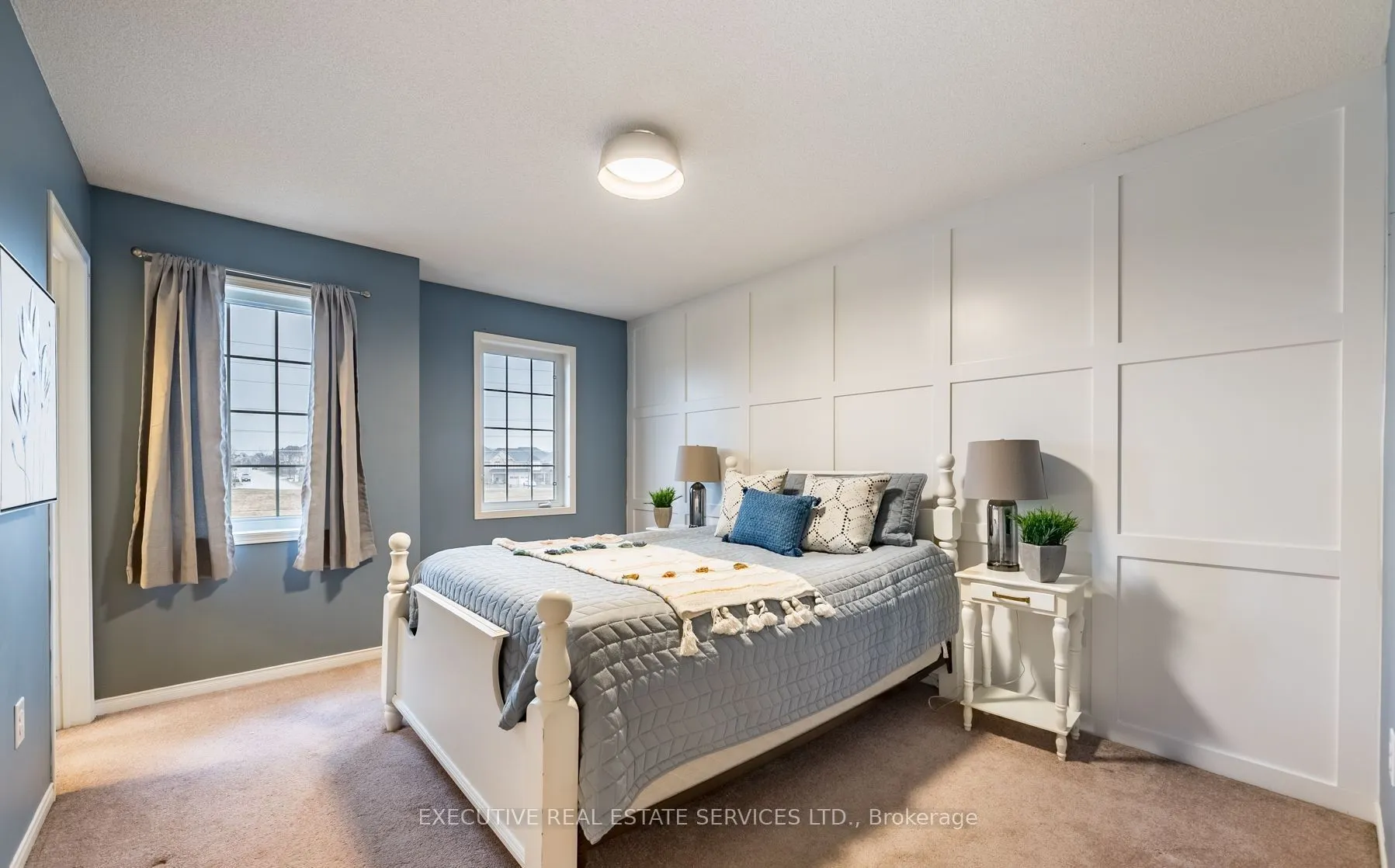 495 Rossland Road E