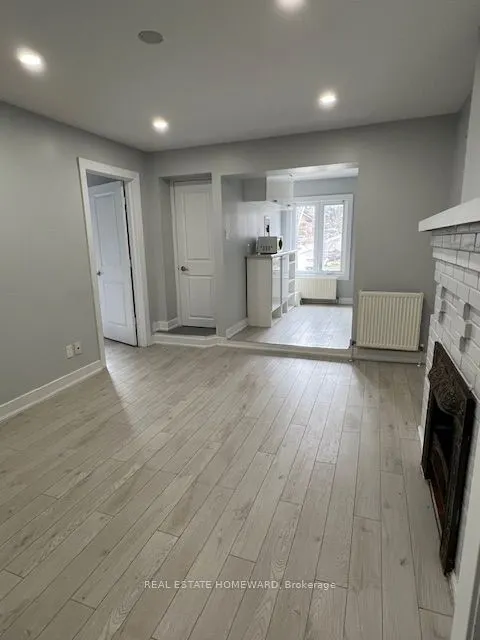 1659 Gerrard Street E #1