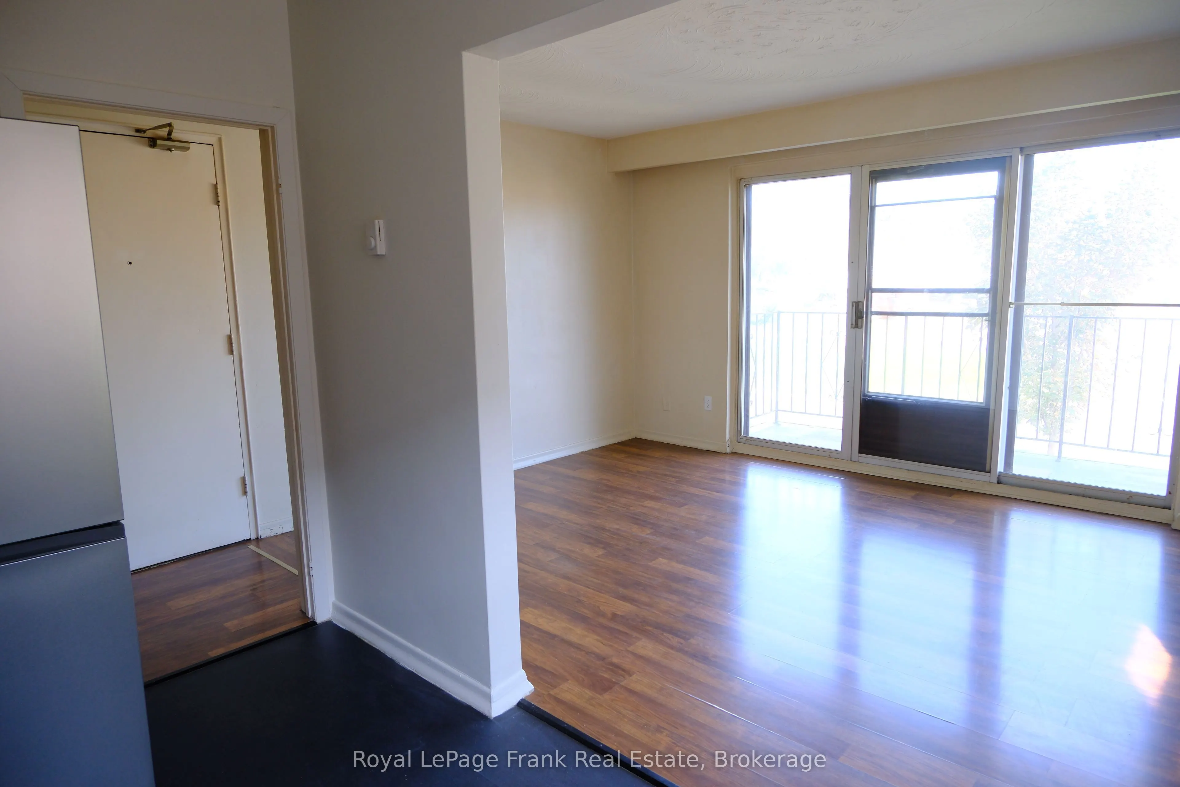 365 Elgin Court #3