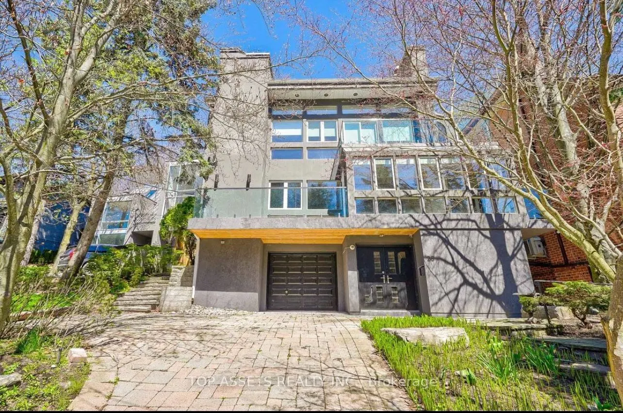 25 Fallingbrook Drive