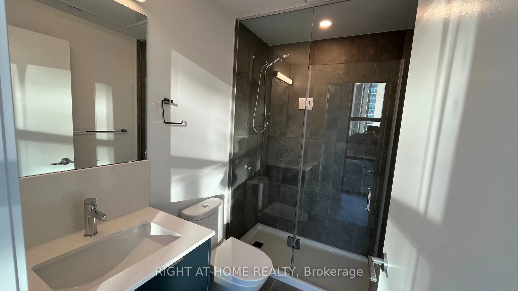1612 Charles Street #425