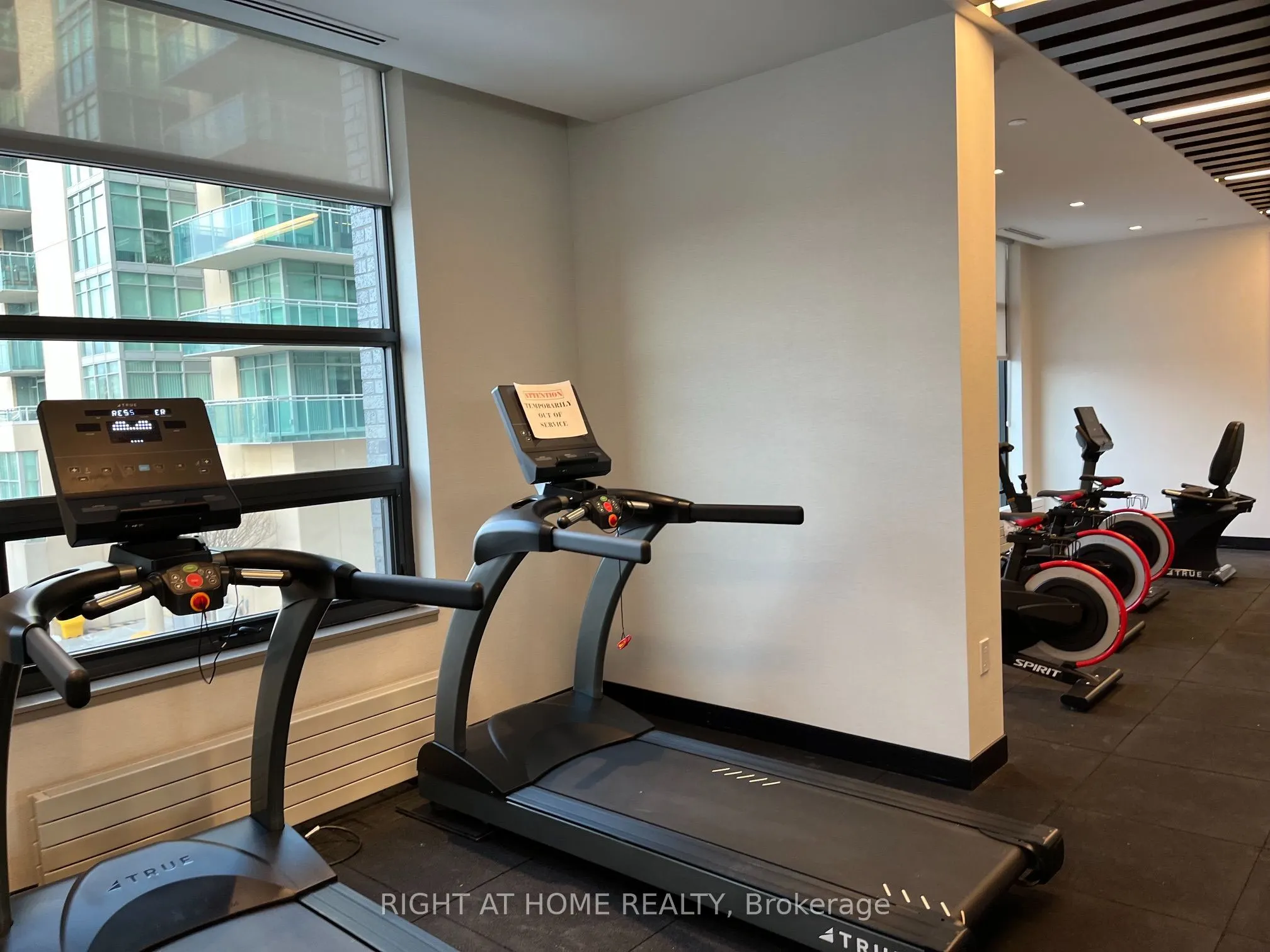 1612 Charles Street #425