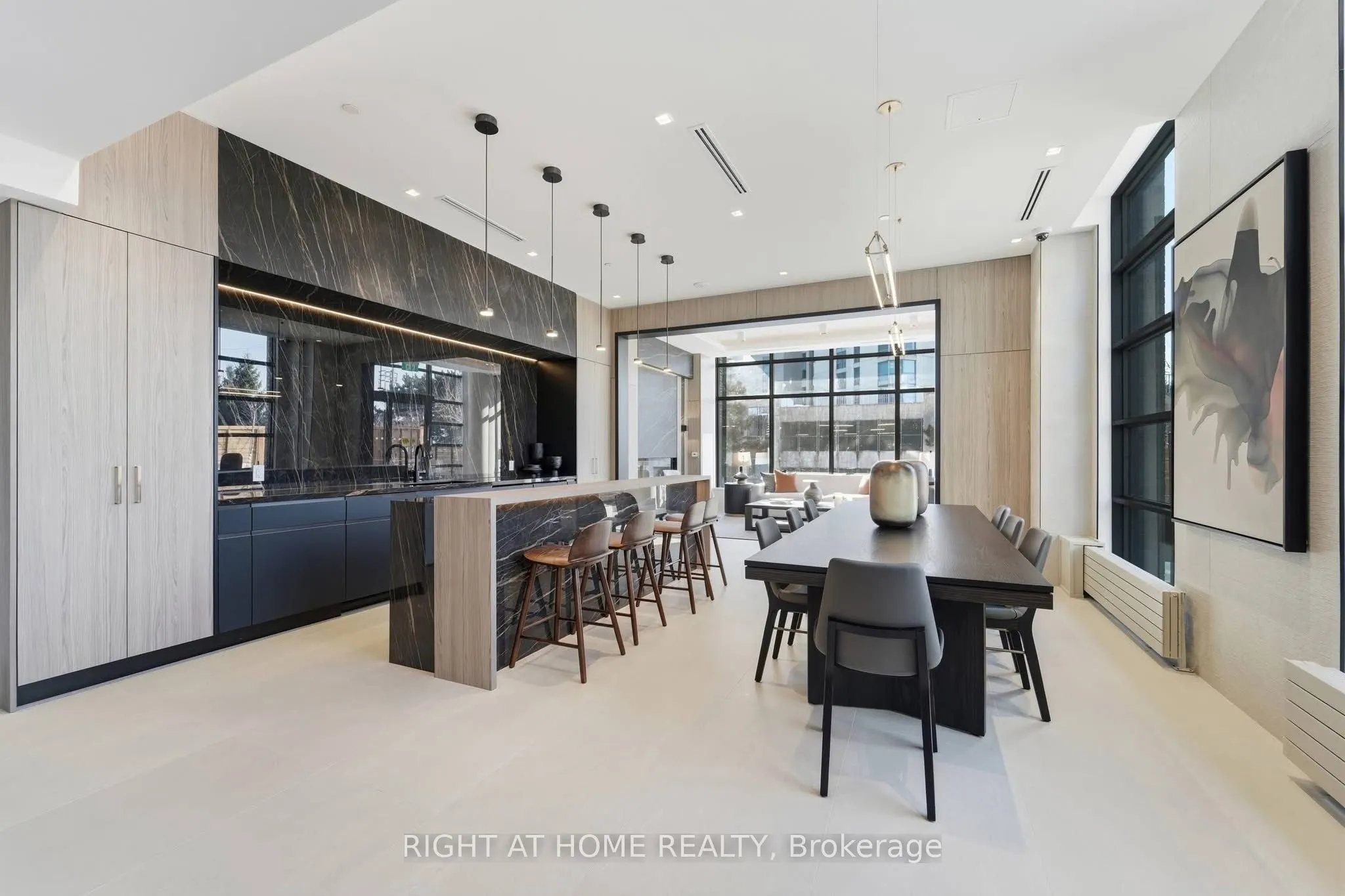 1612 Charles Street #425