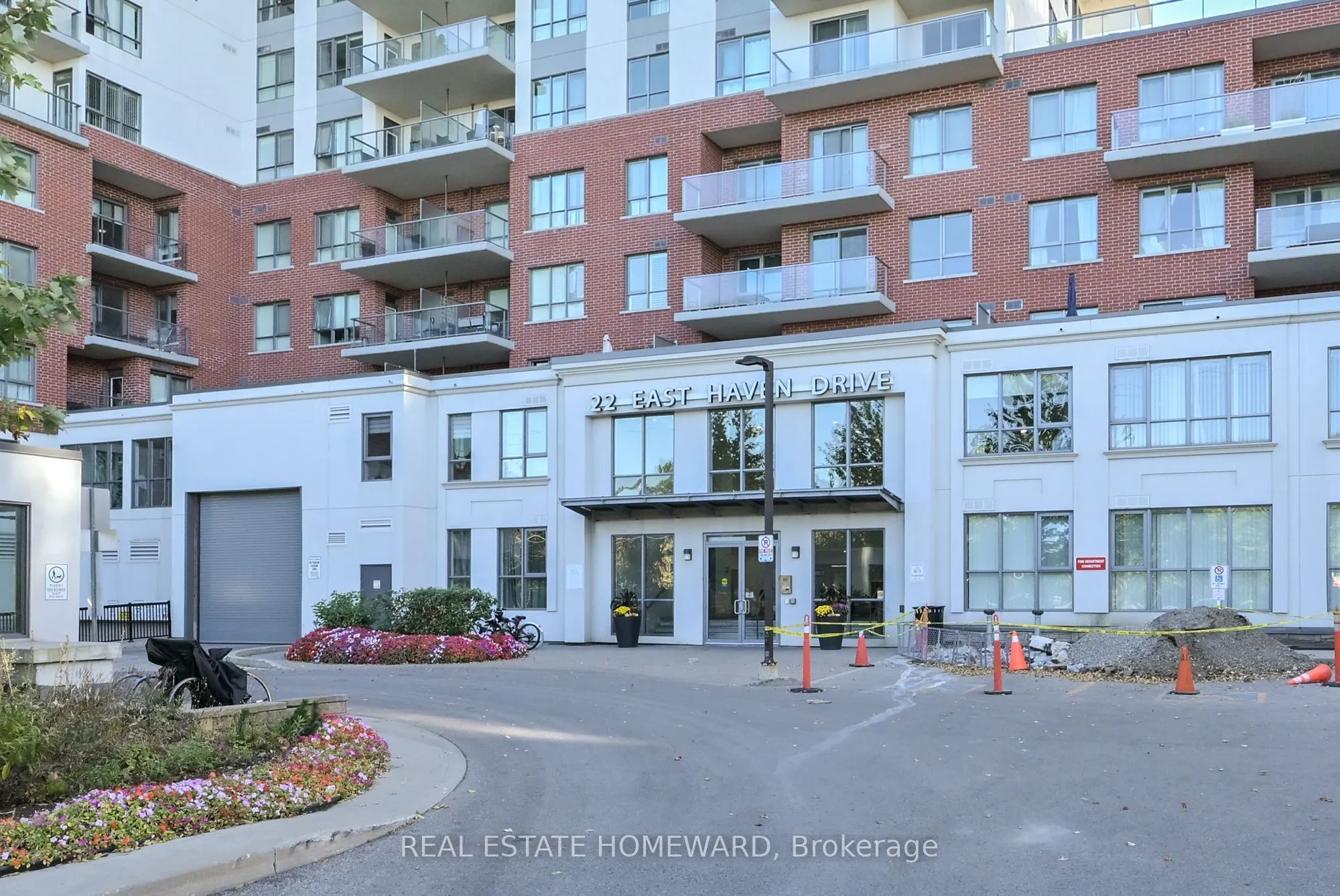 22 East Haven Drive #113