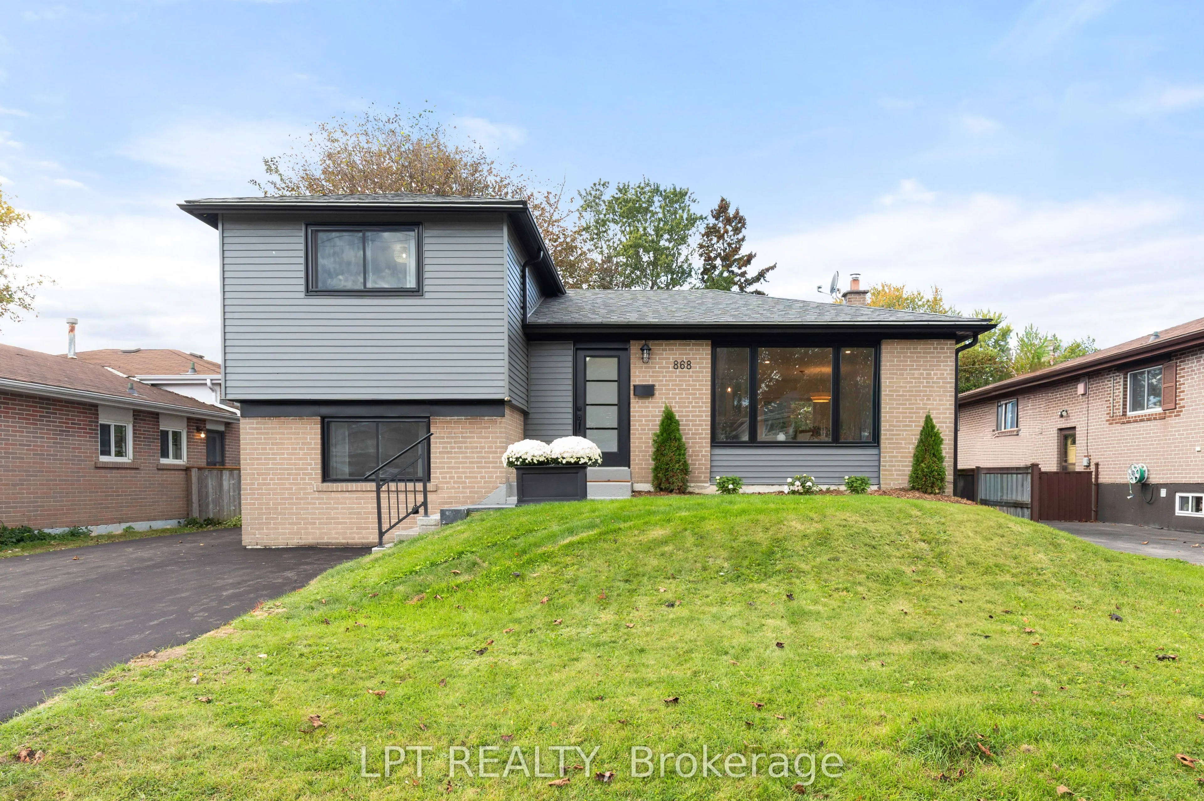 868 Liverpool Road