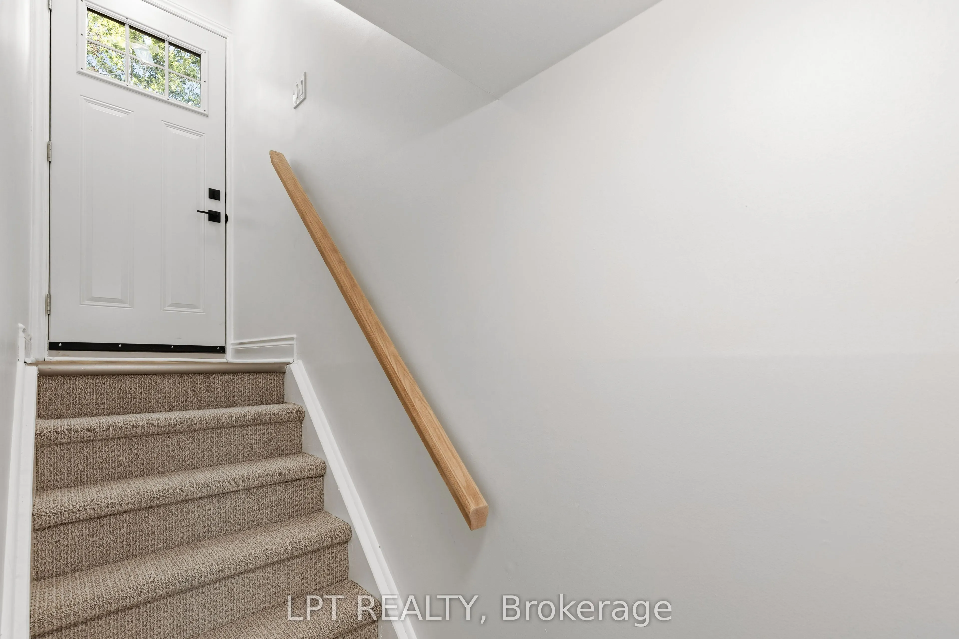 868 Liverpool Road