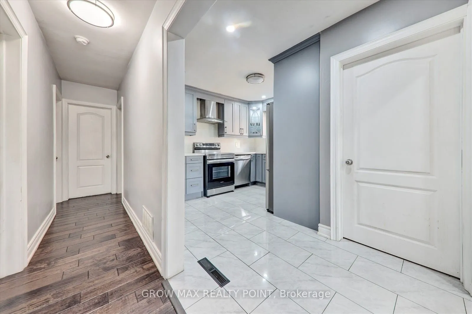 184 Canlish Road E #Upper