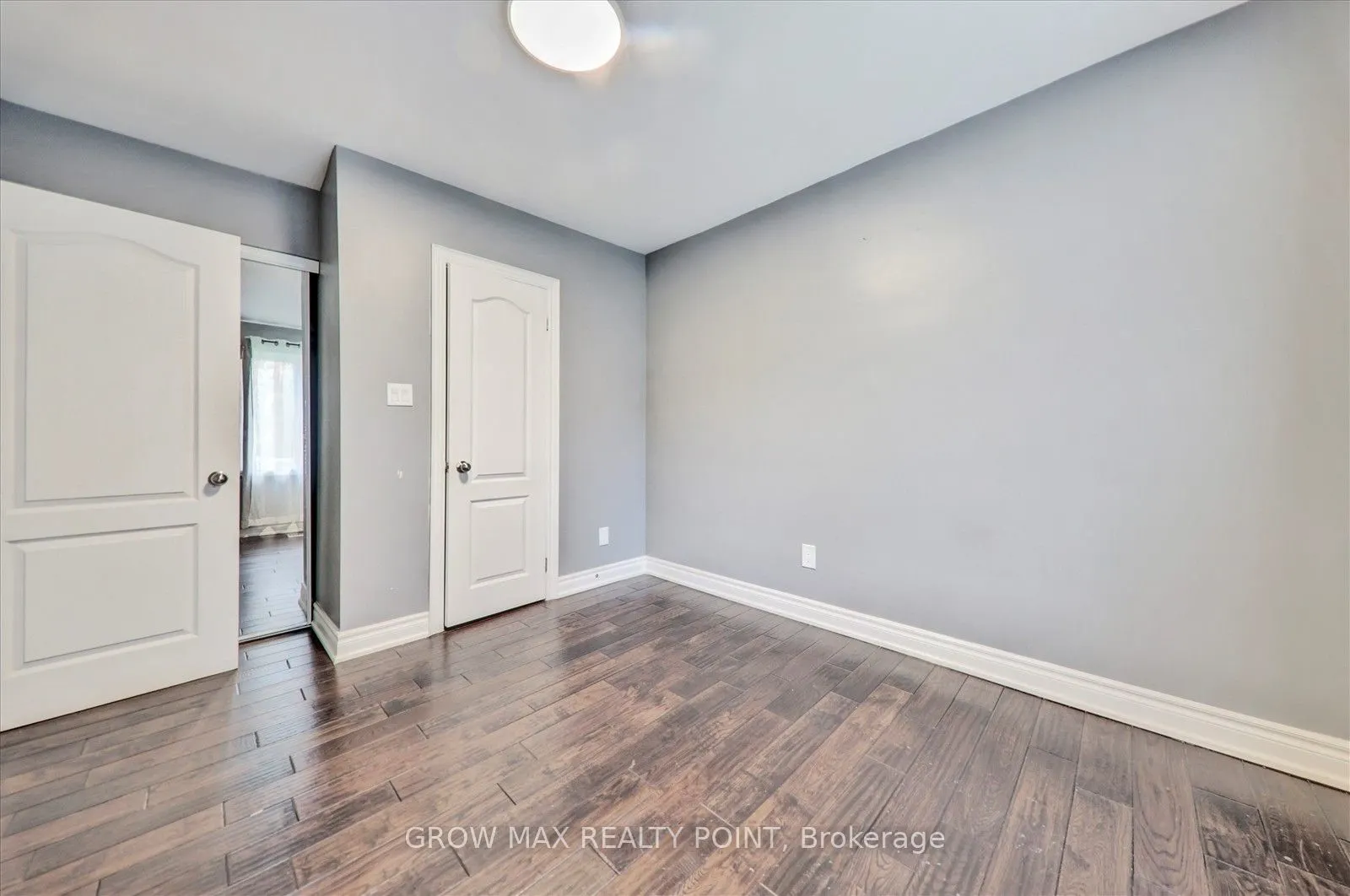 184 Canlish Road E #Upper