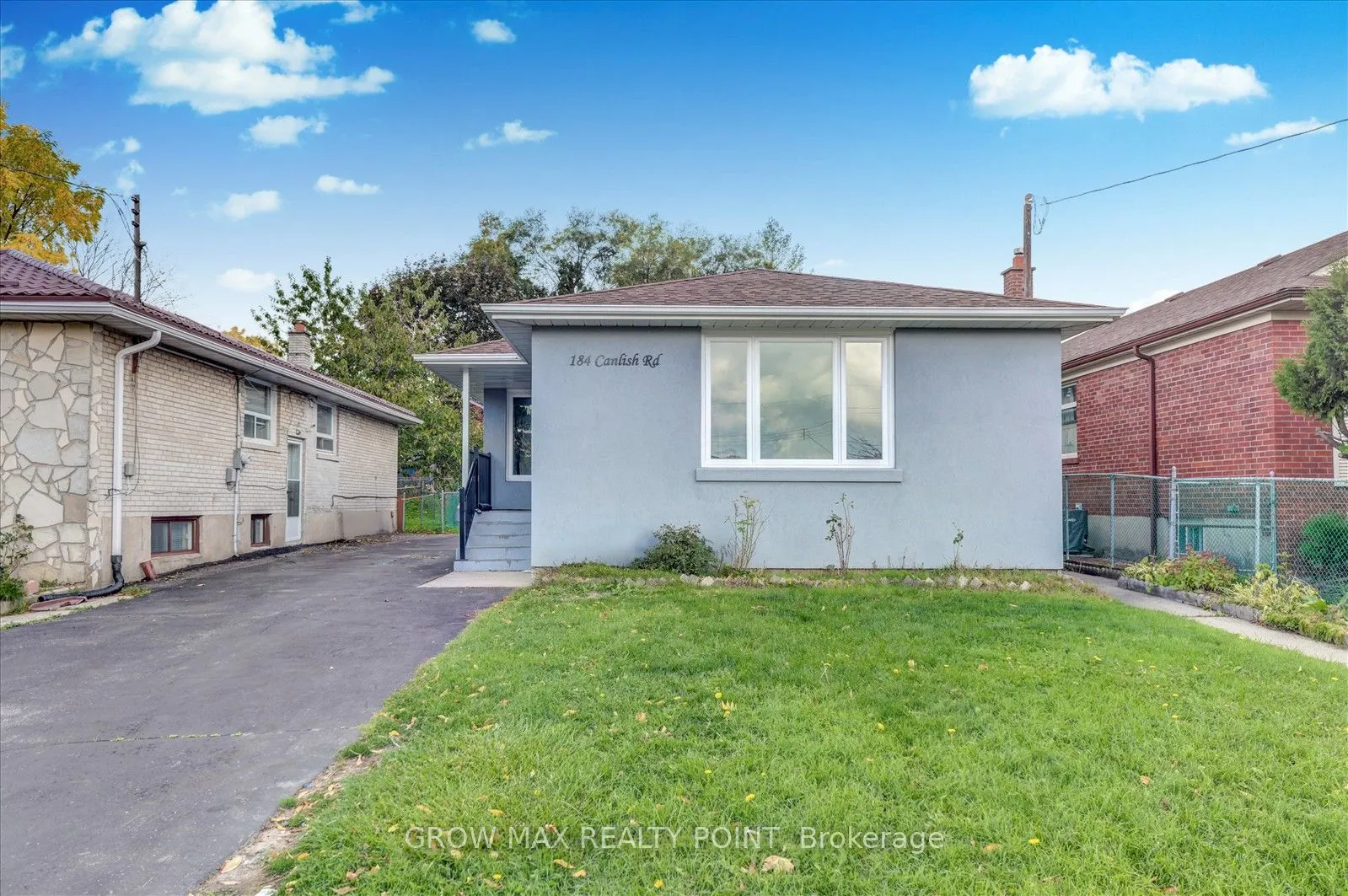 184 Canlish Road E #Upper