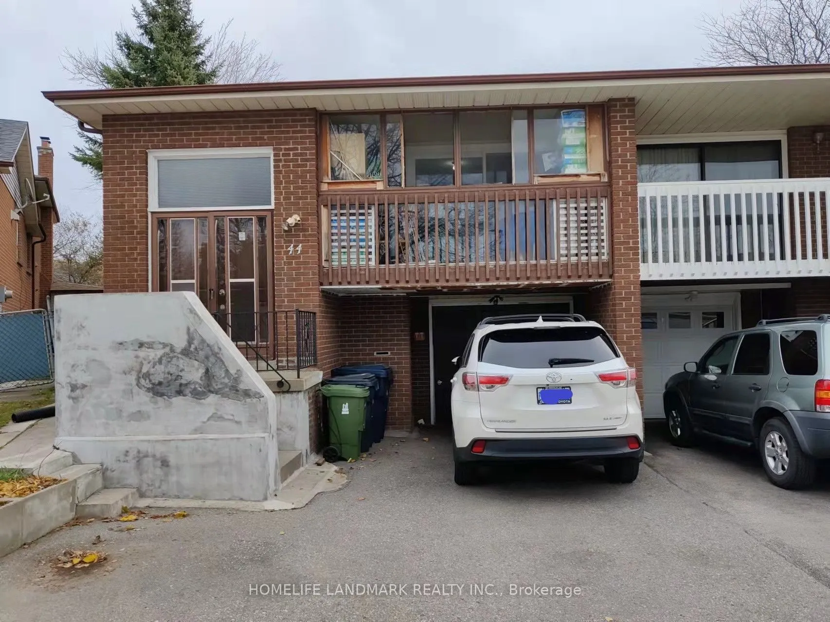 44 Lady Churchill Court