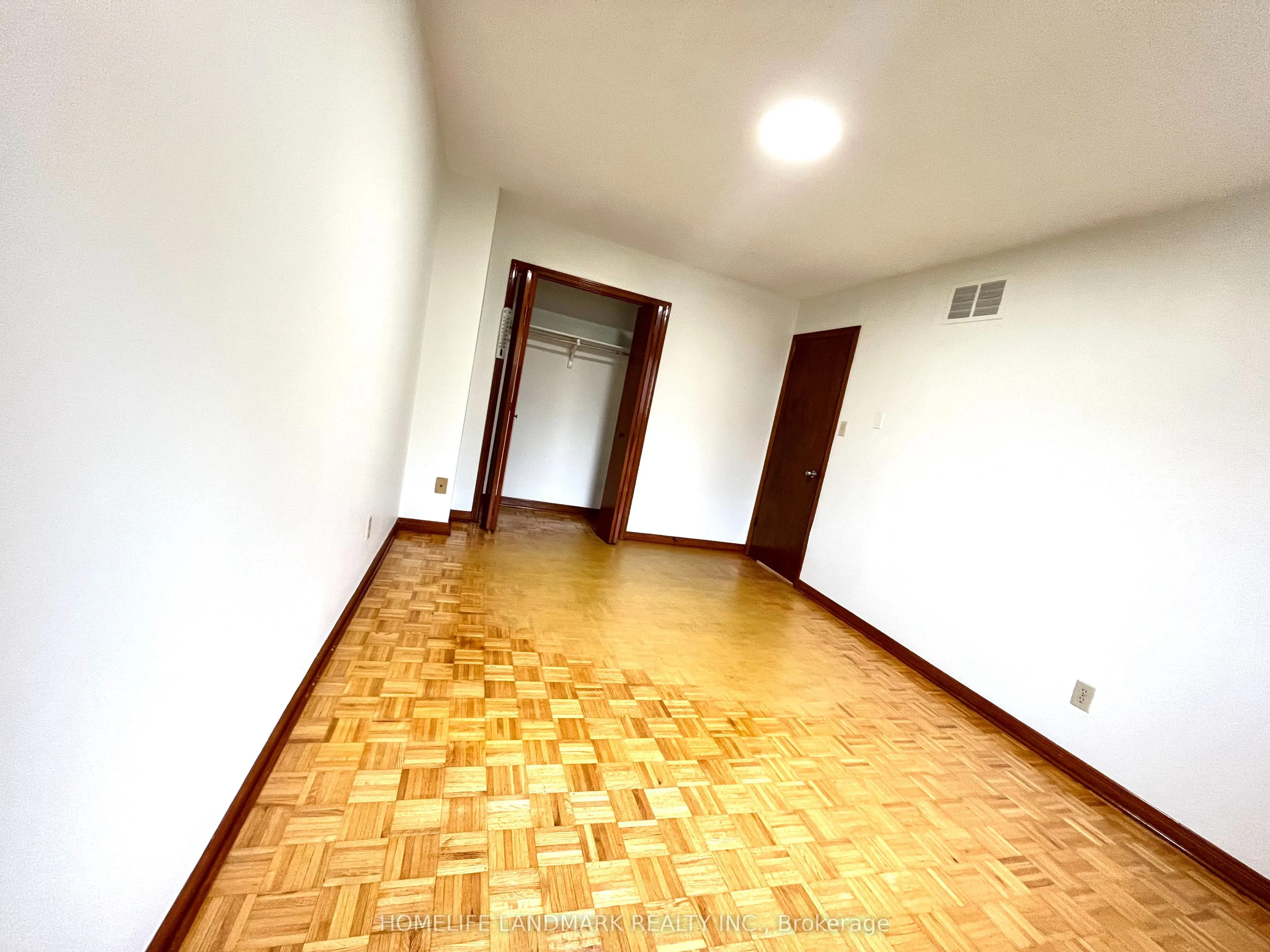 44 Lady Churchill Court