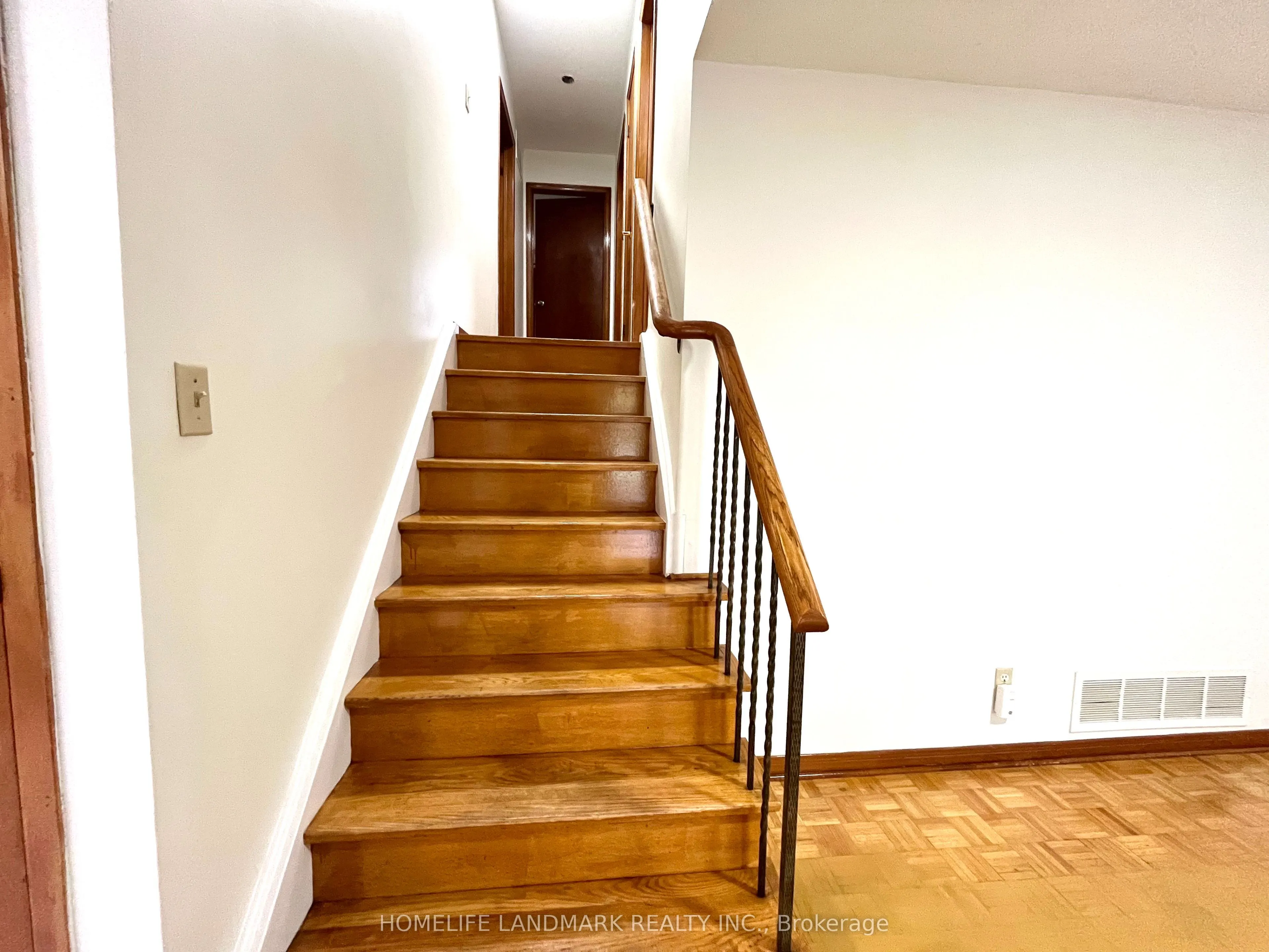 44 Lady Churchill Court