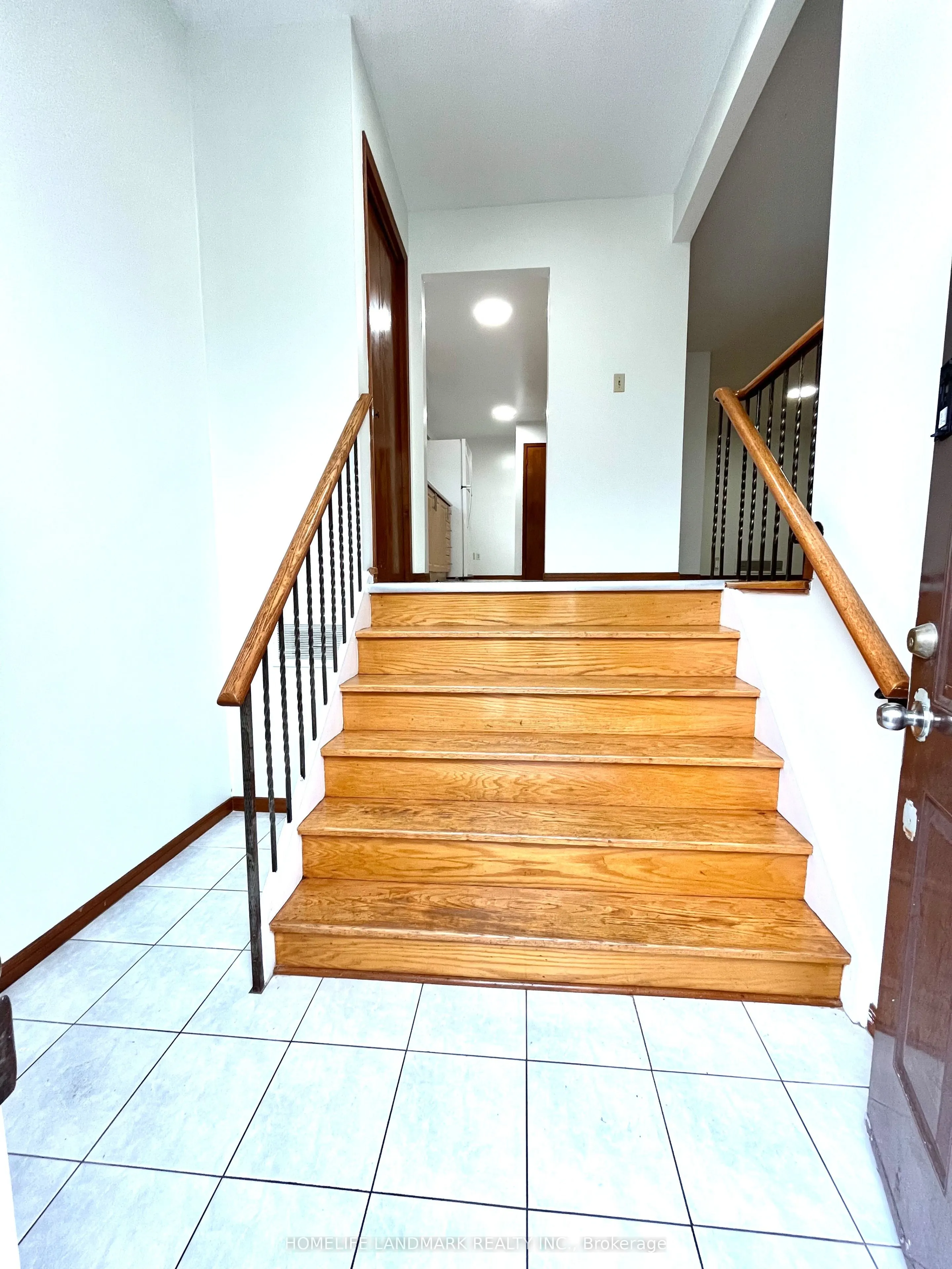 44 Lady Churchill Court