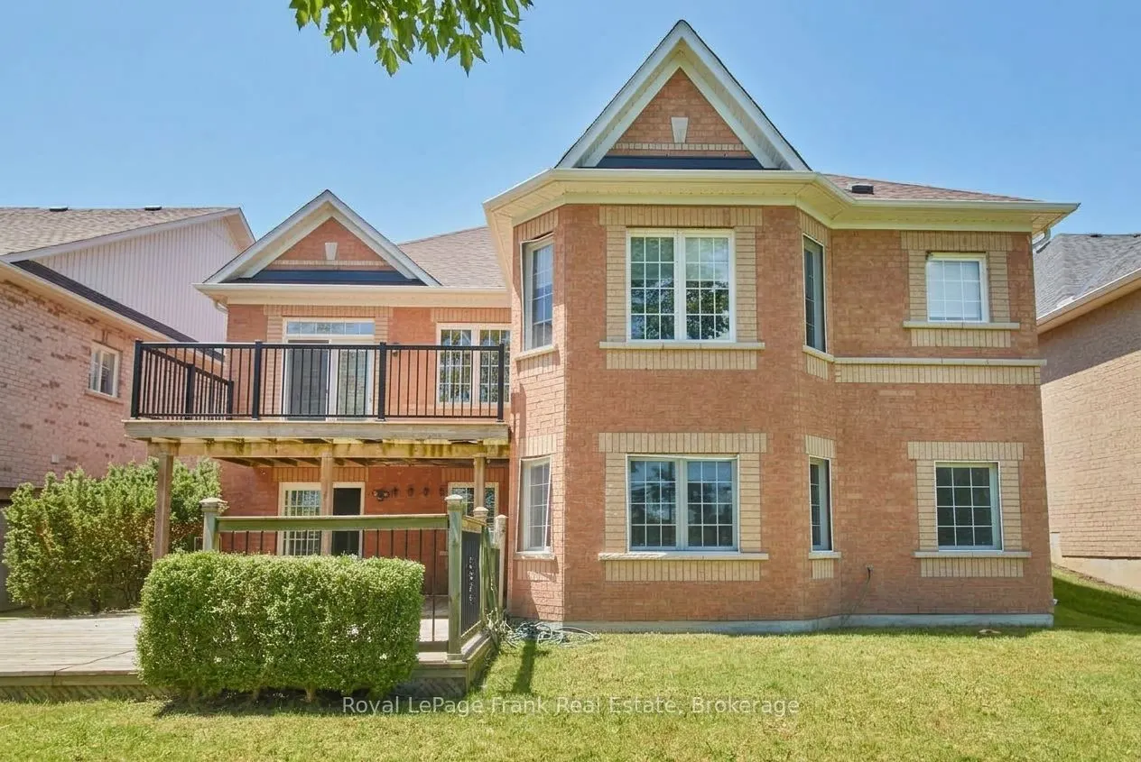 43 Helston Crescent