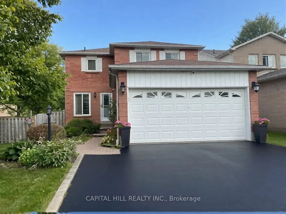 34 Allard Avenue #Main Floor