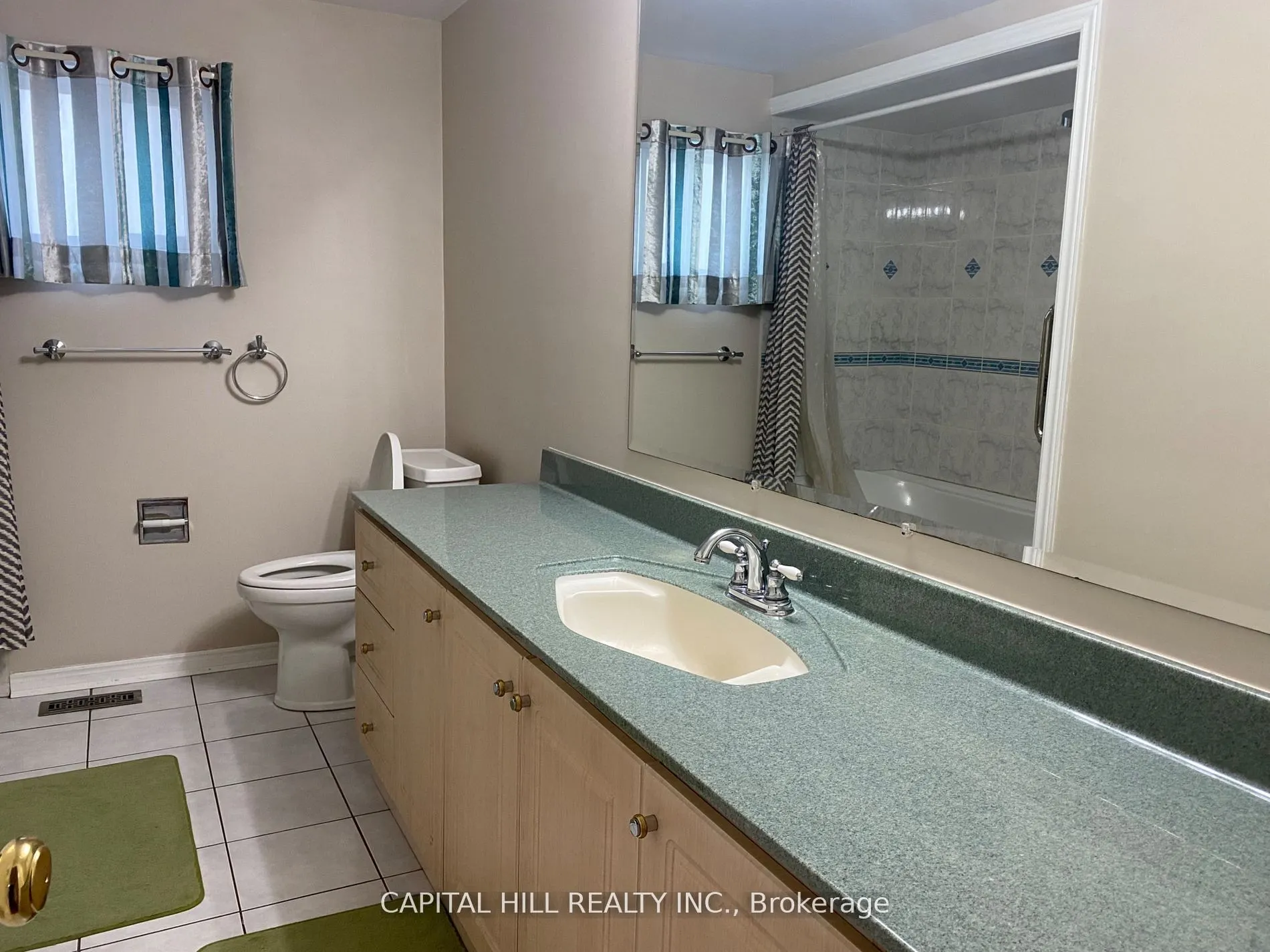 34 Allard Avenue #Main Floor