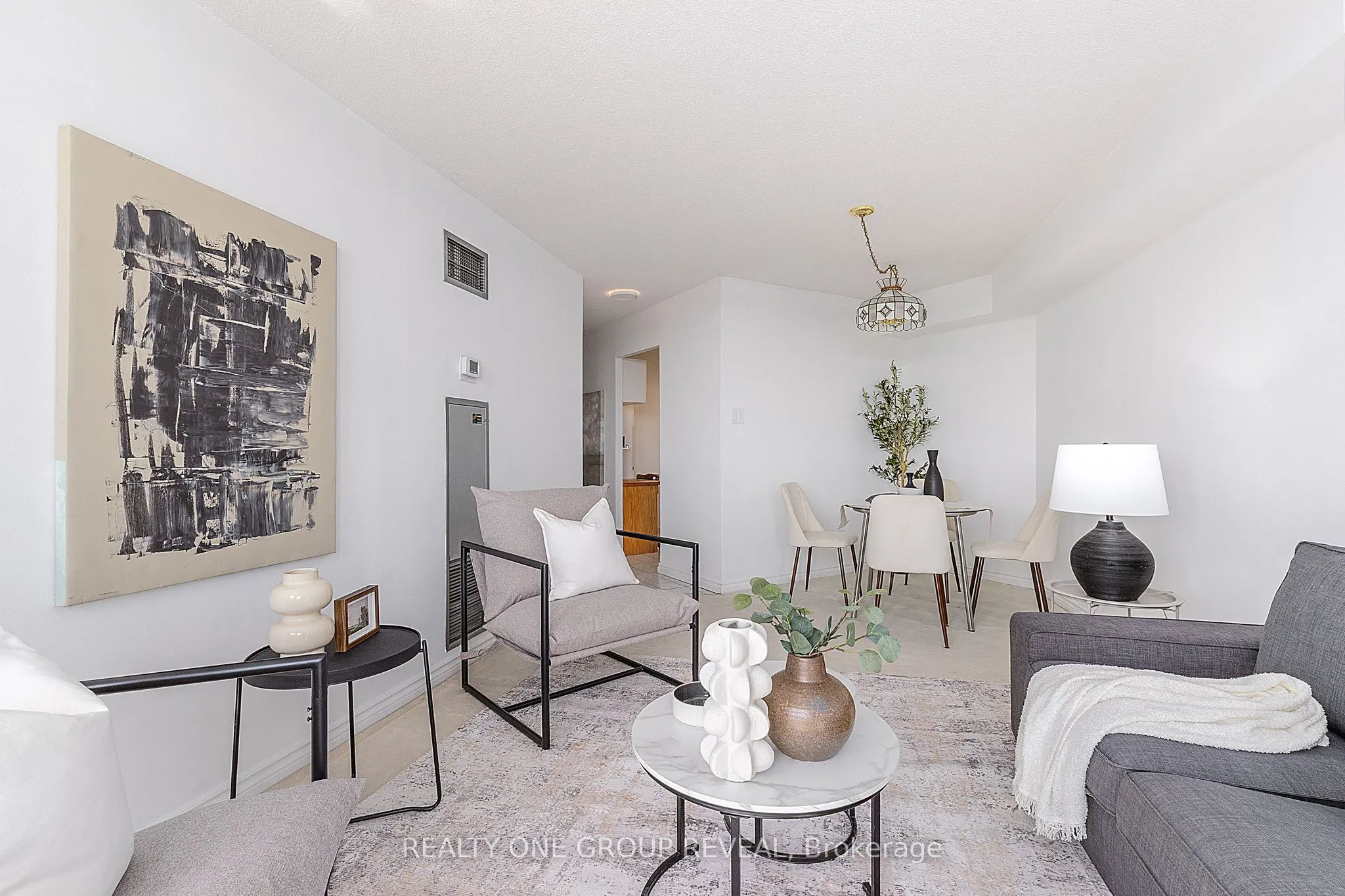 2 Westney Road N #602