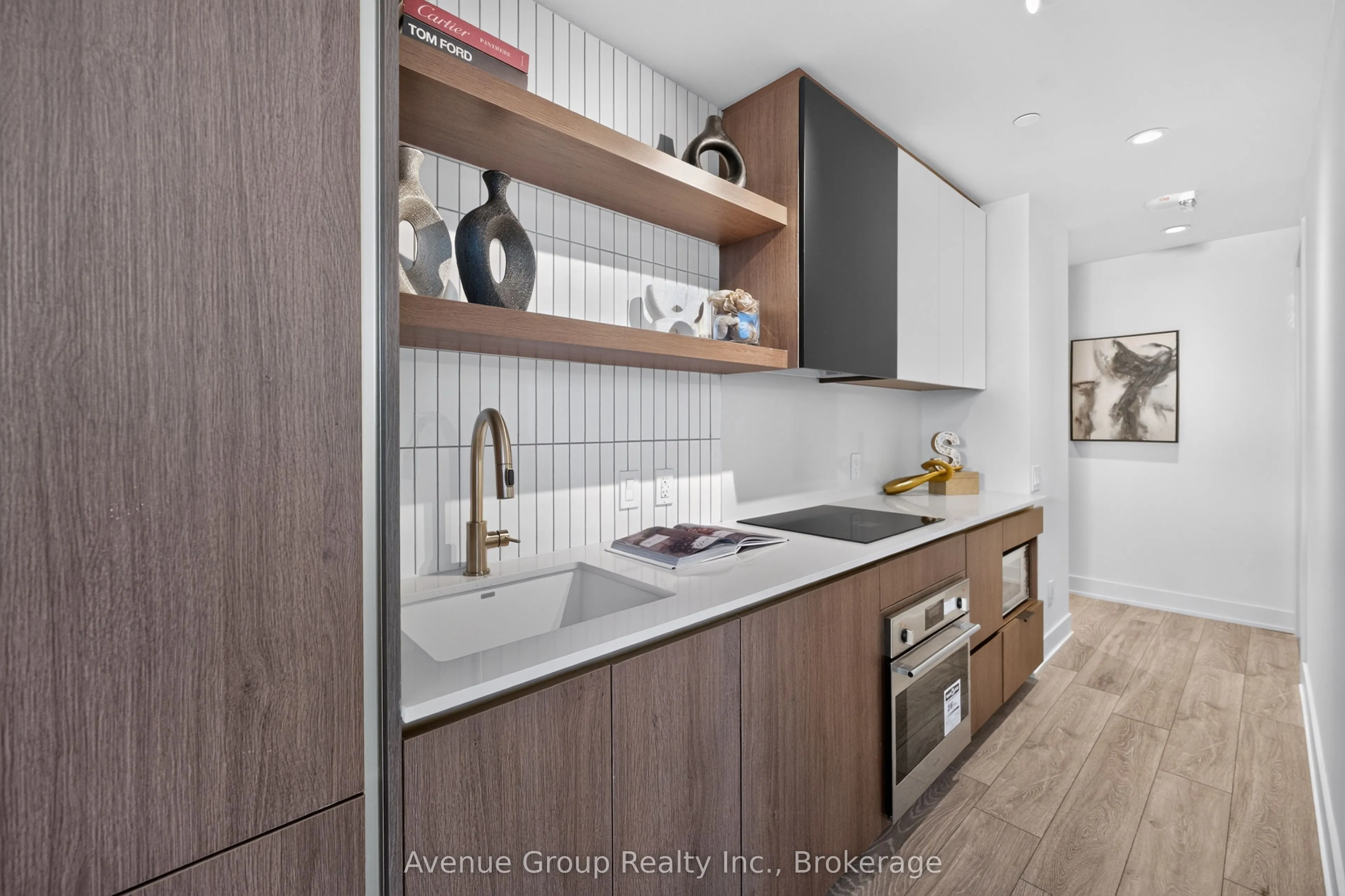 1285 Queen Street E #501