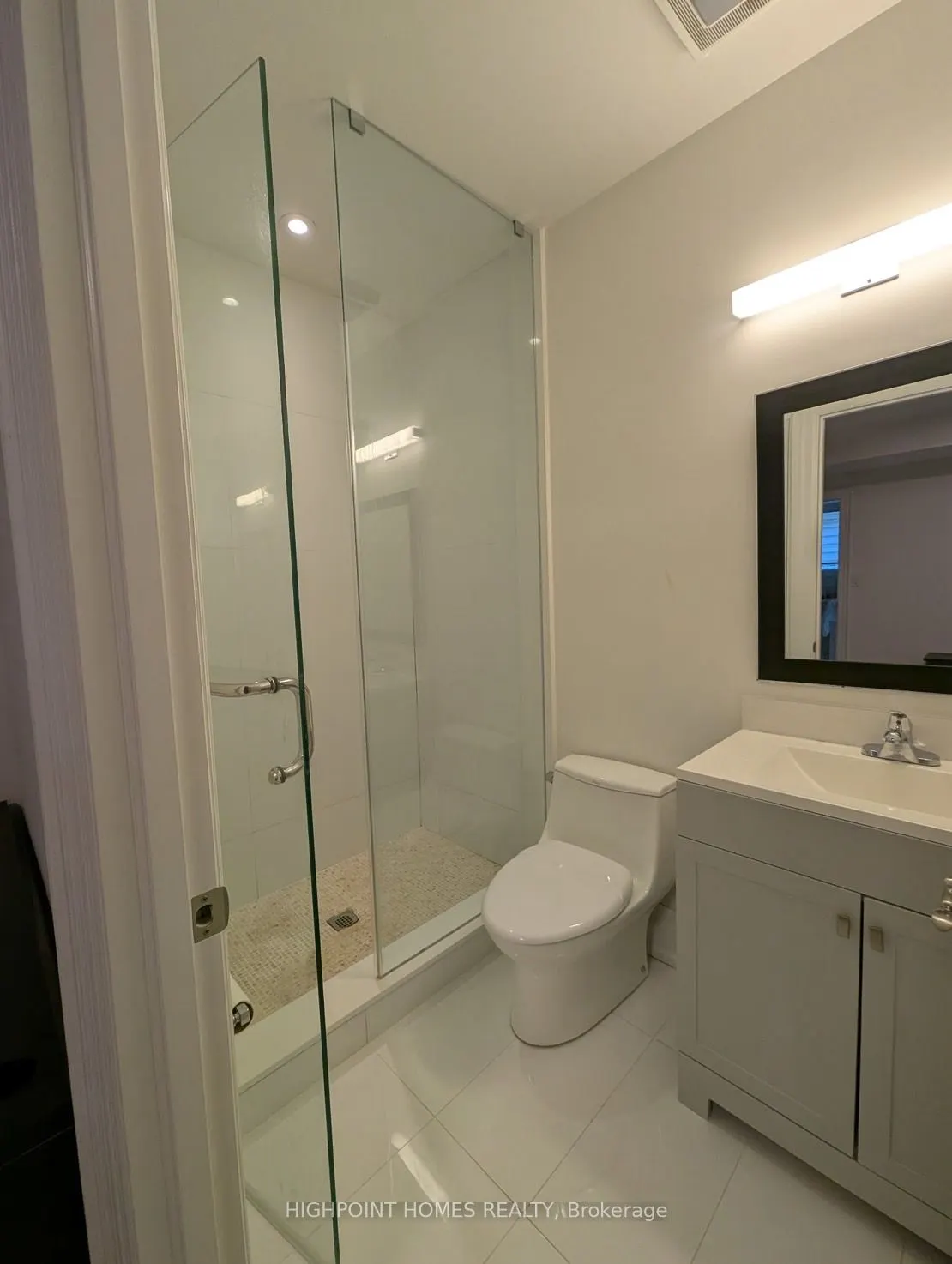 72B Gooderham Drive #Lower 1
