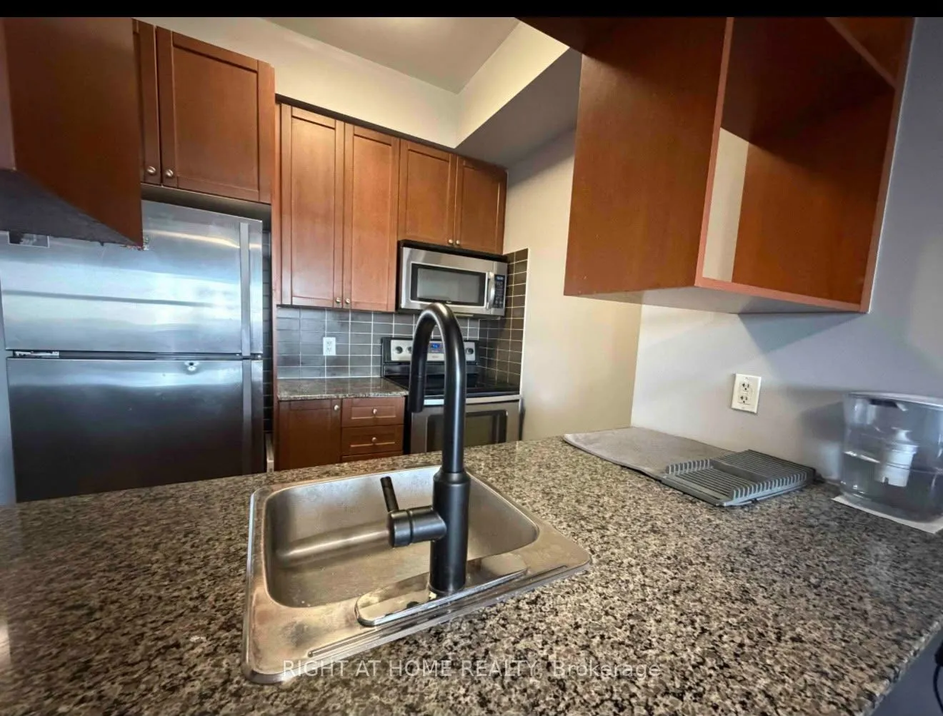 181 Village Green Square #1221