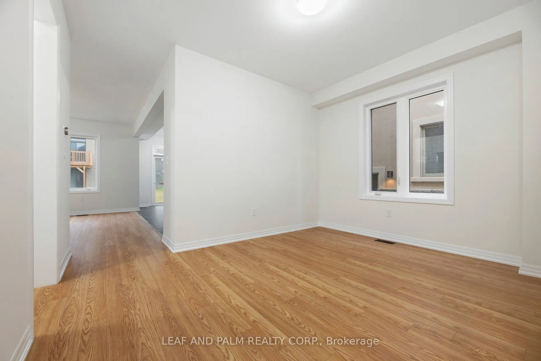 42 Northrop Avenue