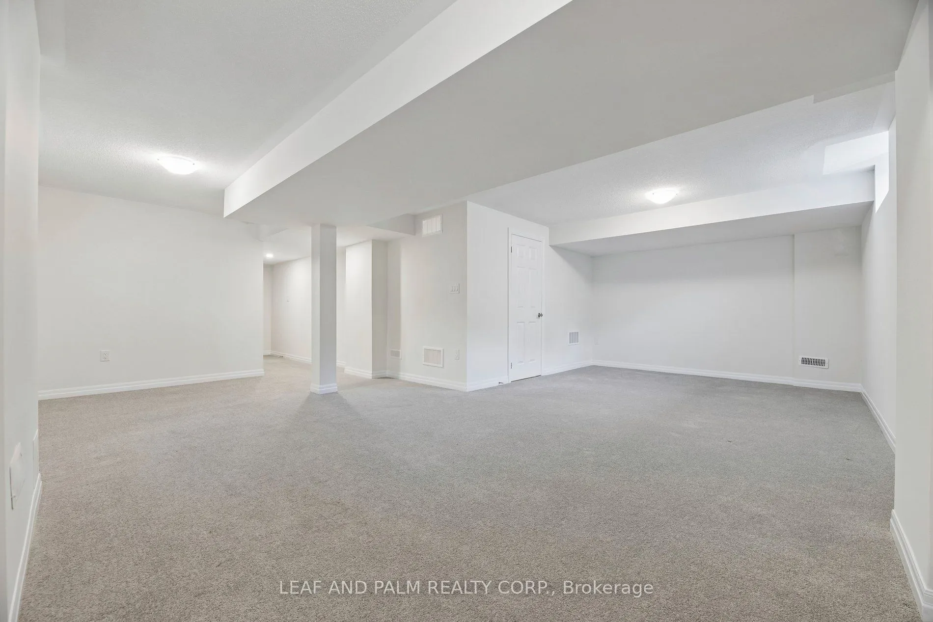 42 Northrop Avenue