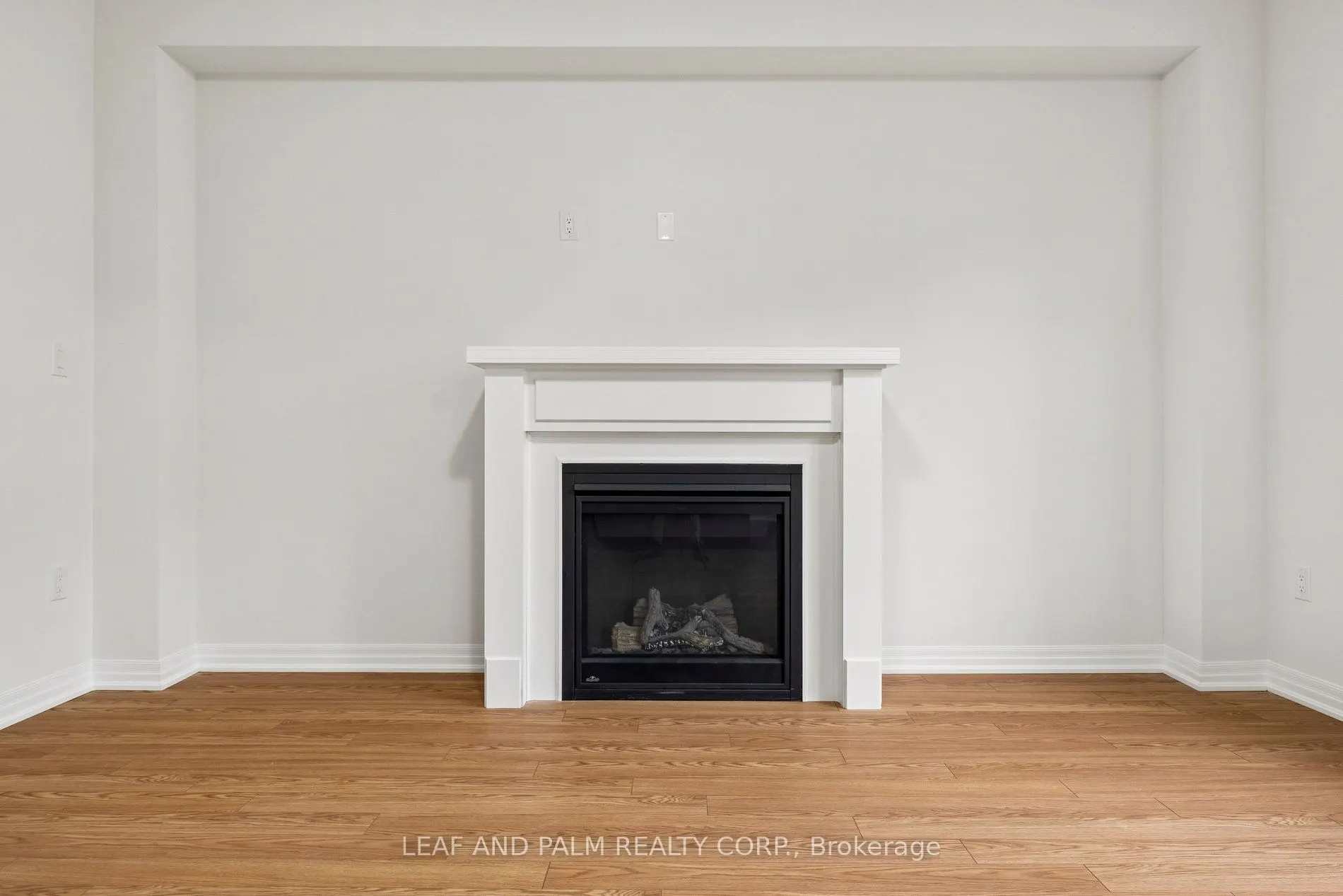 42 Northrop Avenue