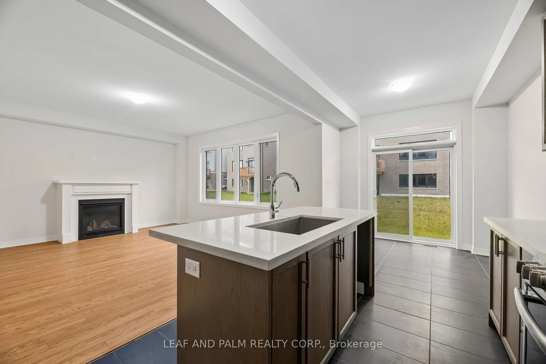 42 Northrop Avenue
