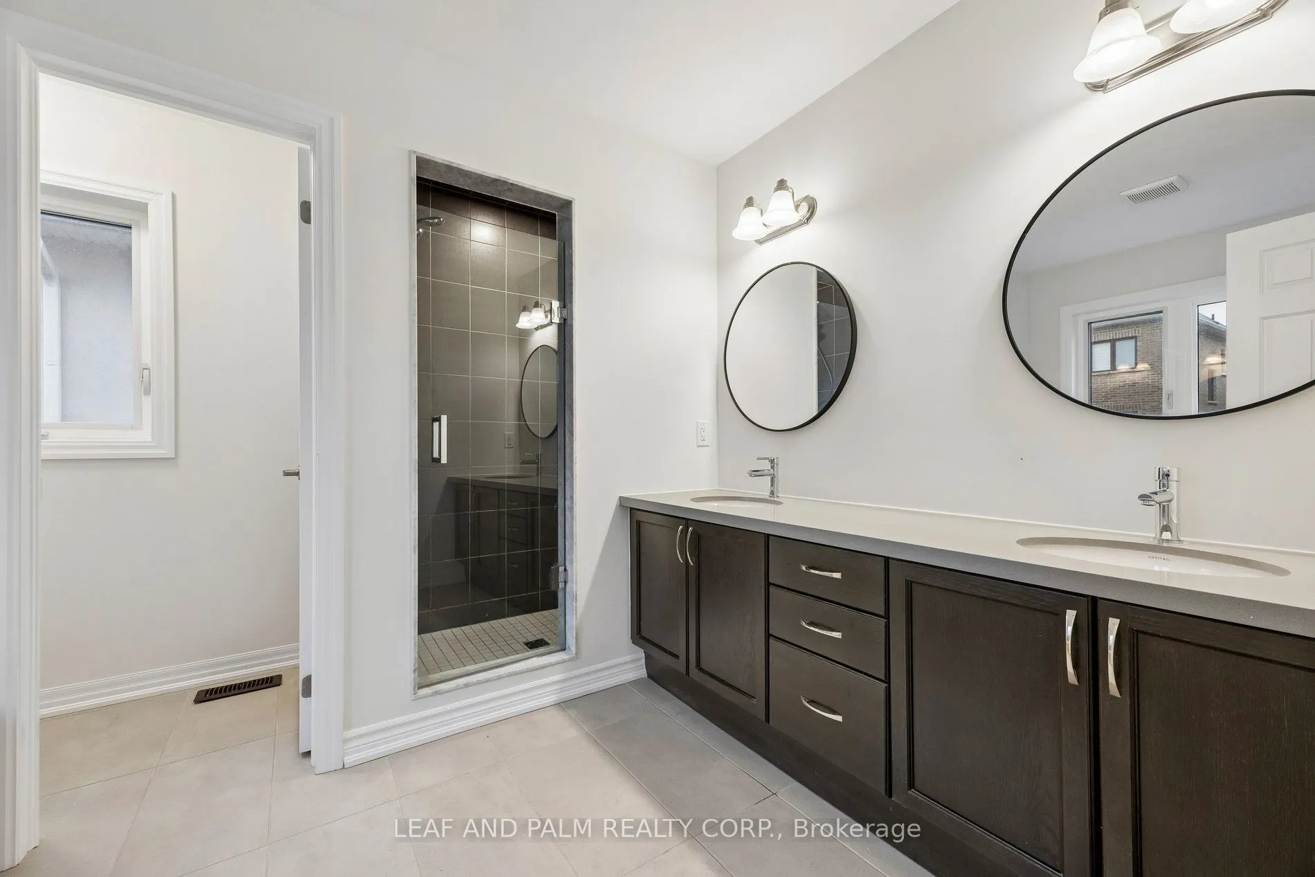 42 Northrop Avenue