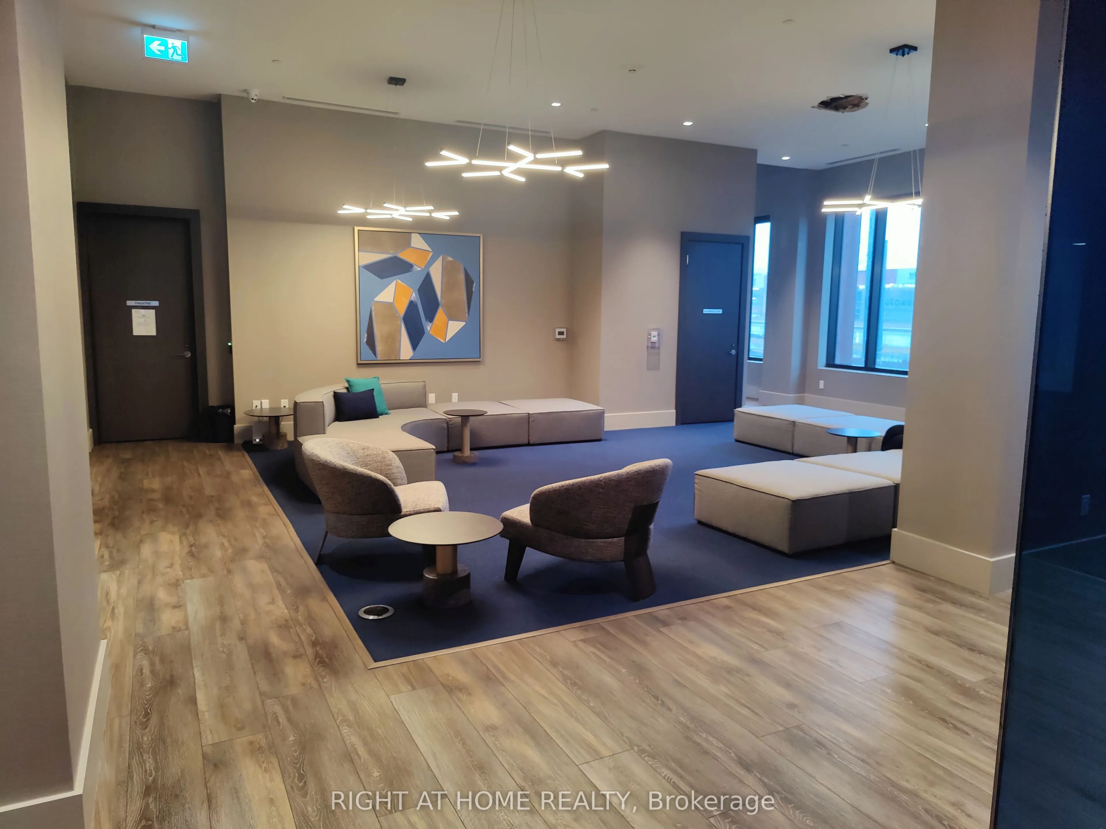 2550 Simcoe Street N #2214