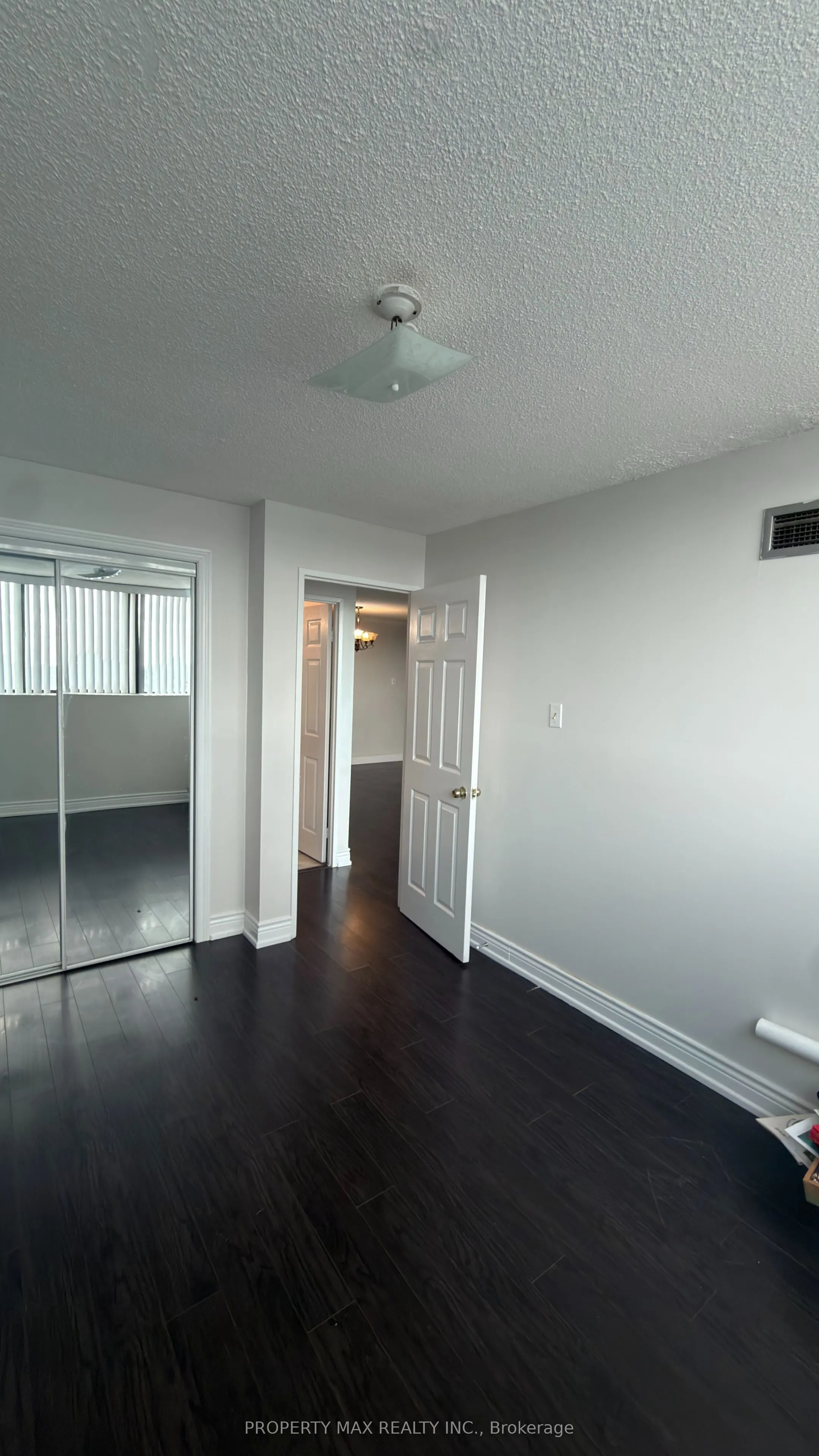 99 Blackwell Avenue #608