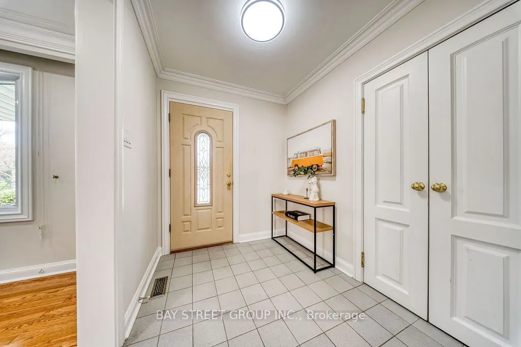 936 Scarborough Golf Clu Road