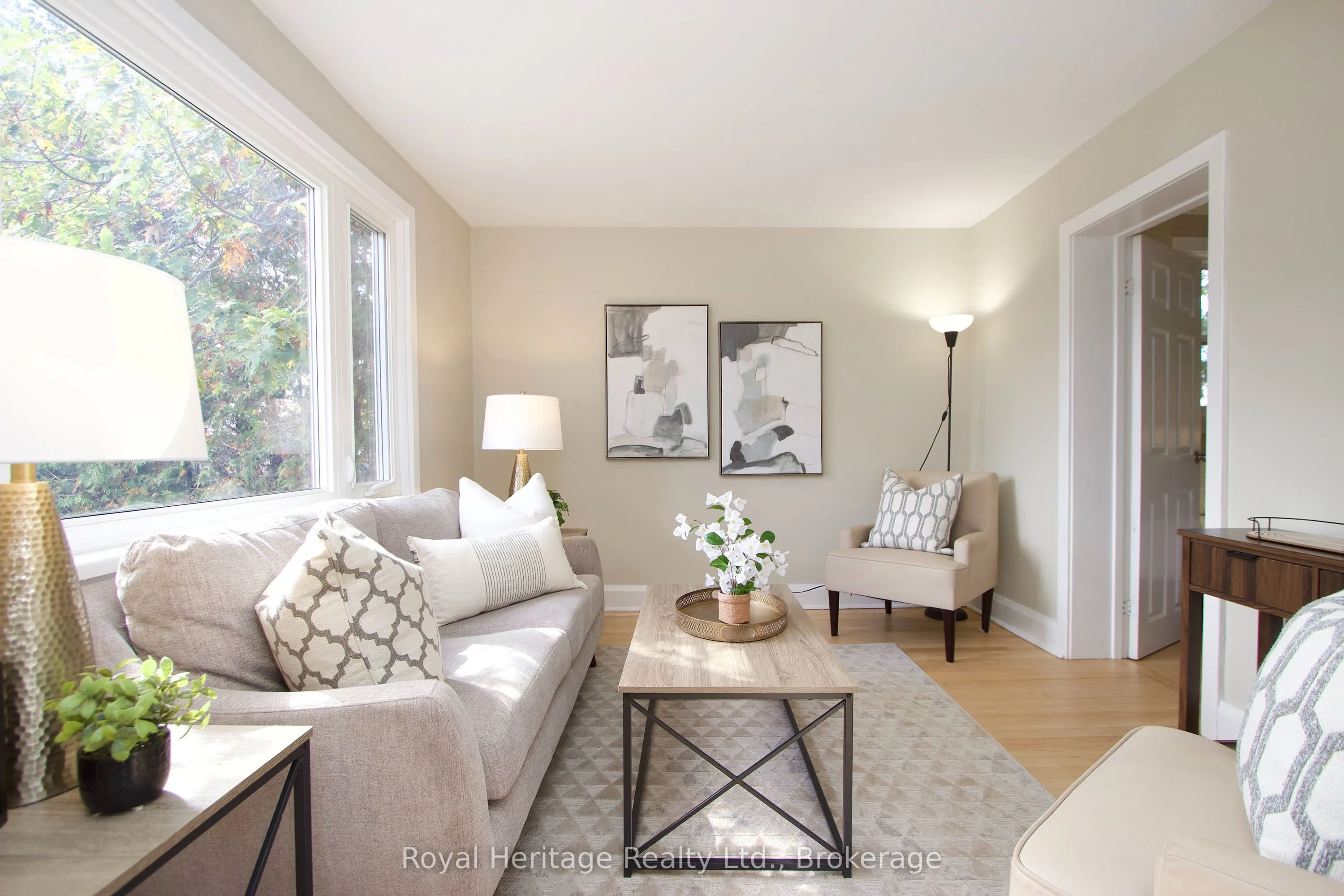 15 Russett Avenue
