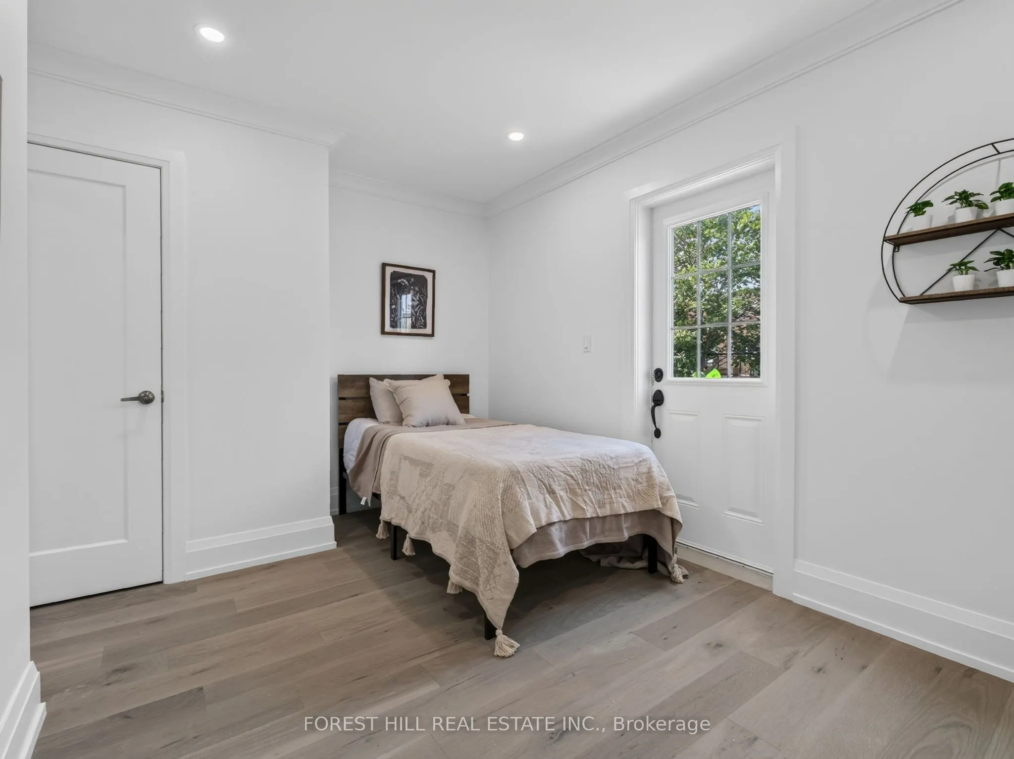 54 Chatham Avenue