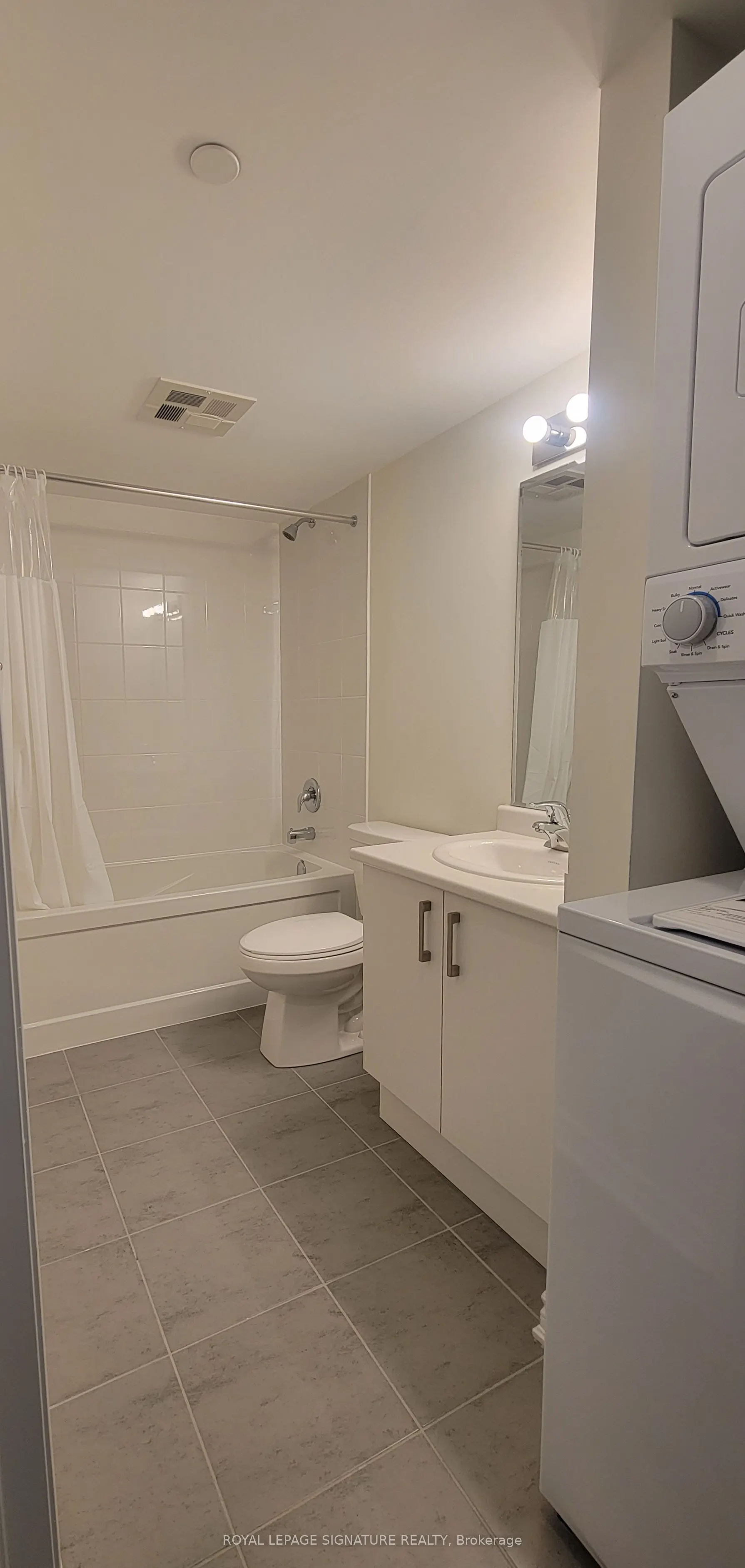 2791 Eglinton Avenue E #540
