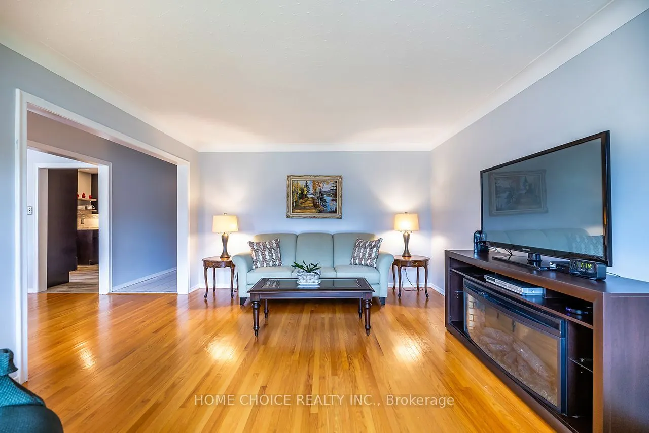 89 Harmony Road N