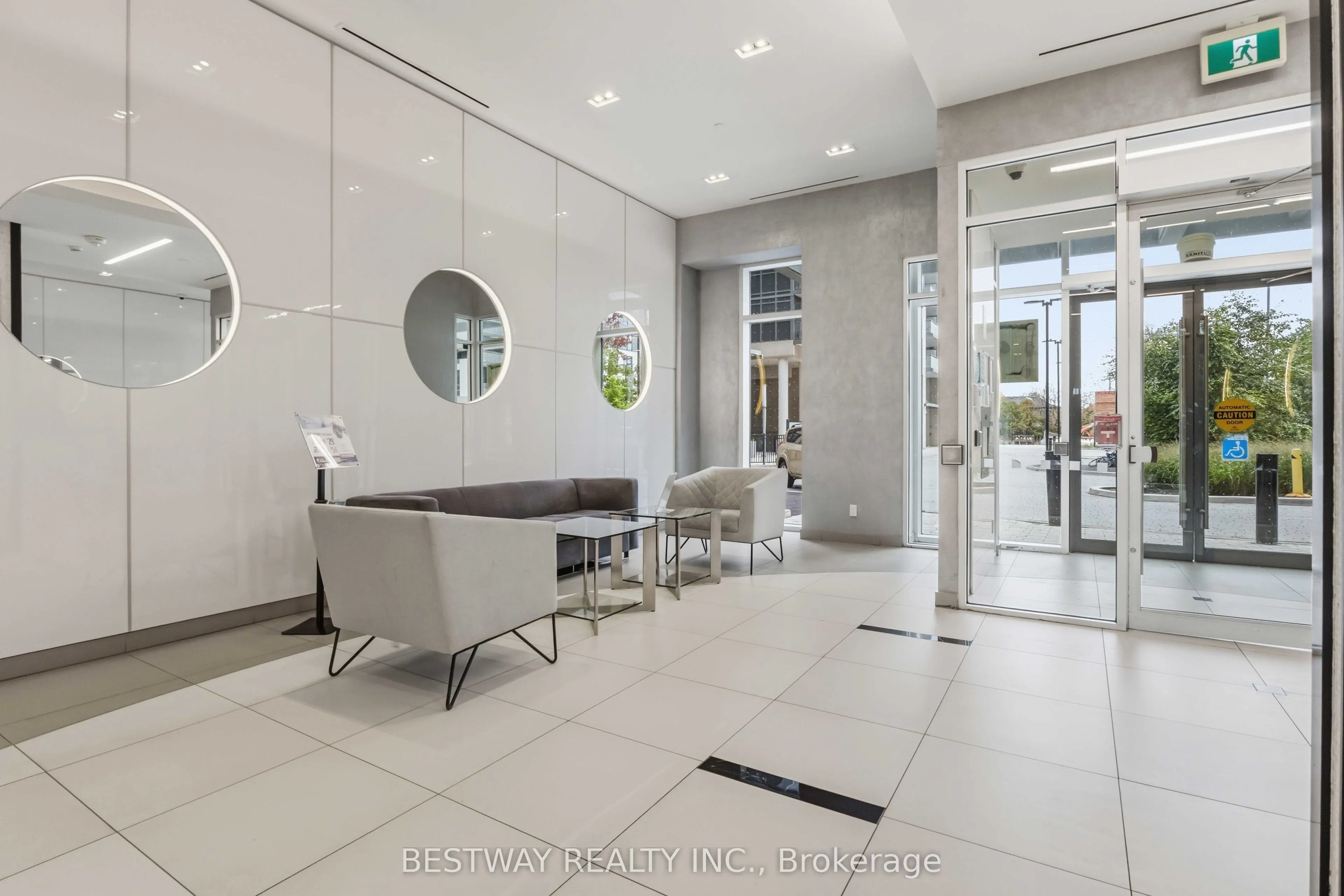20 Meadowglen Place #2103