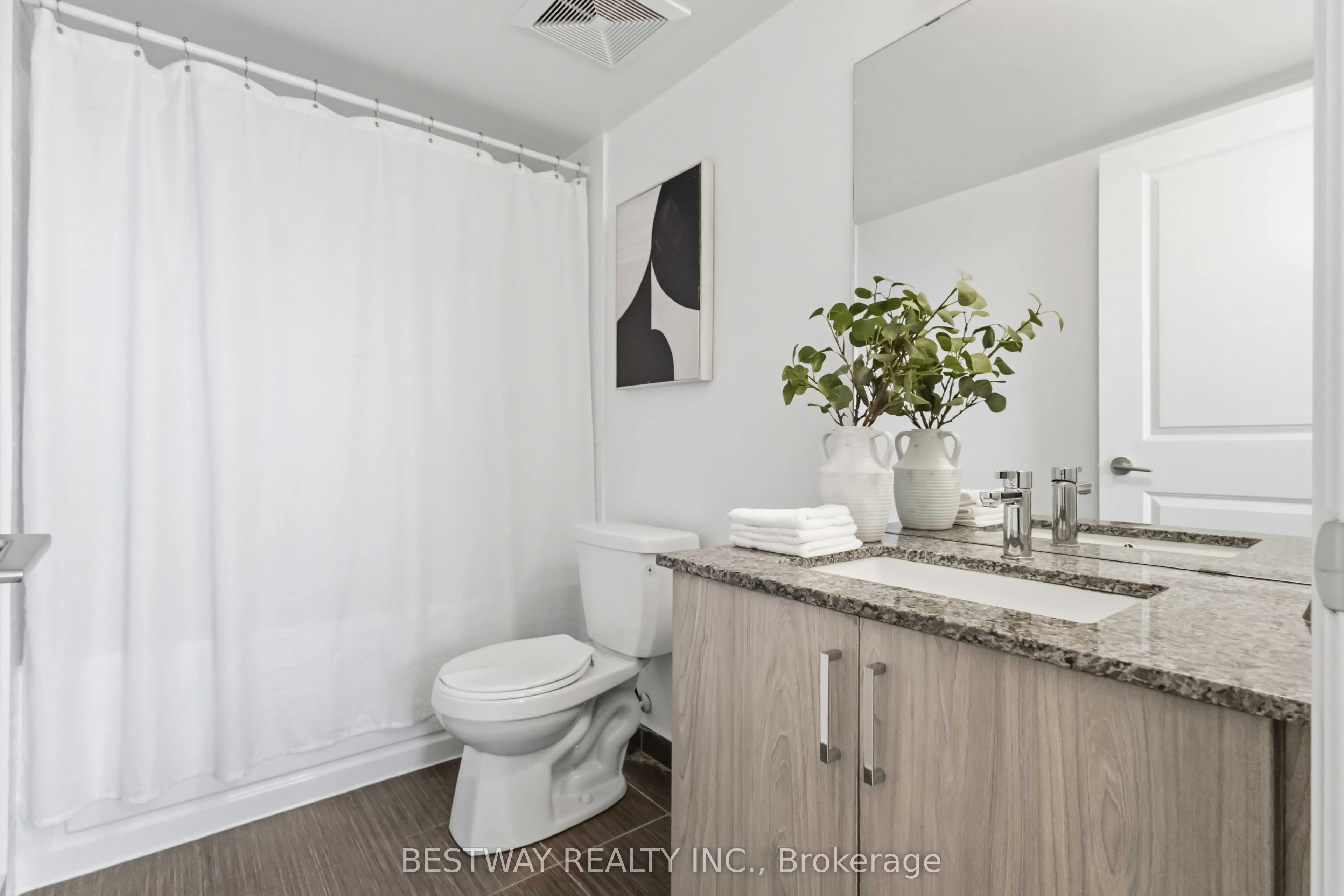 20 Meadowglen Place #2103