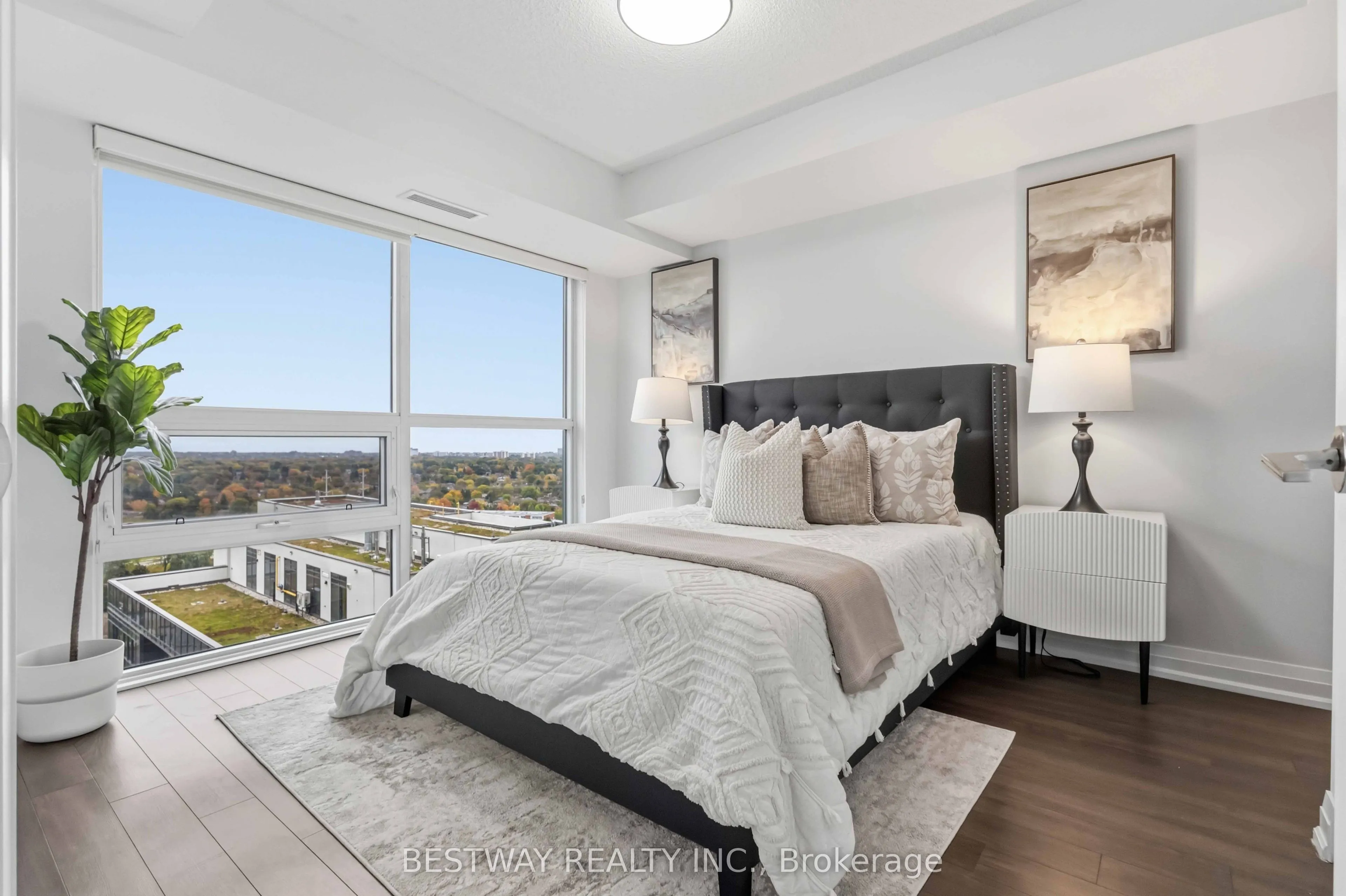 20 Meadowglen Place #2103