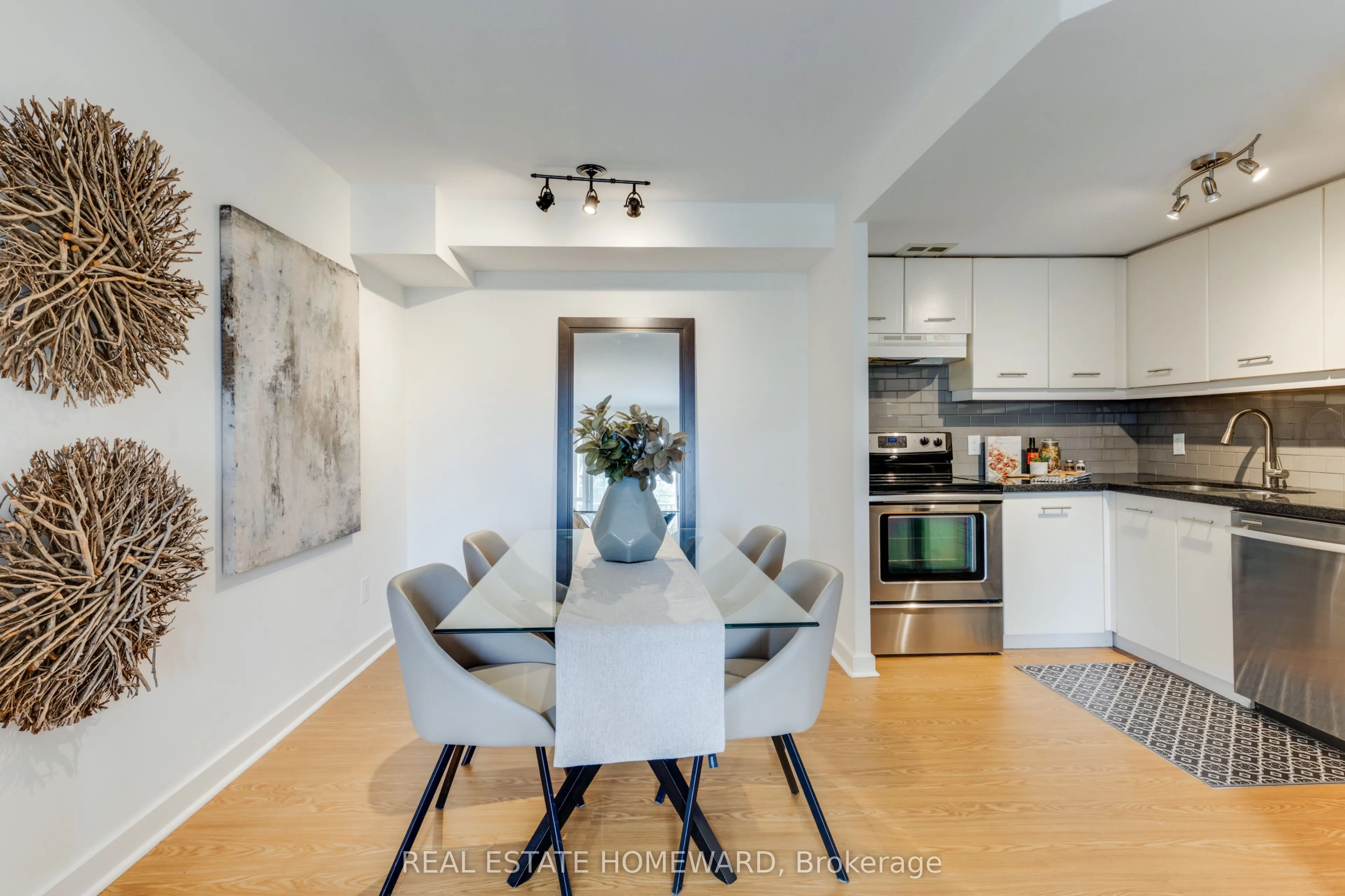 716 Kingston Road #304
