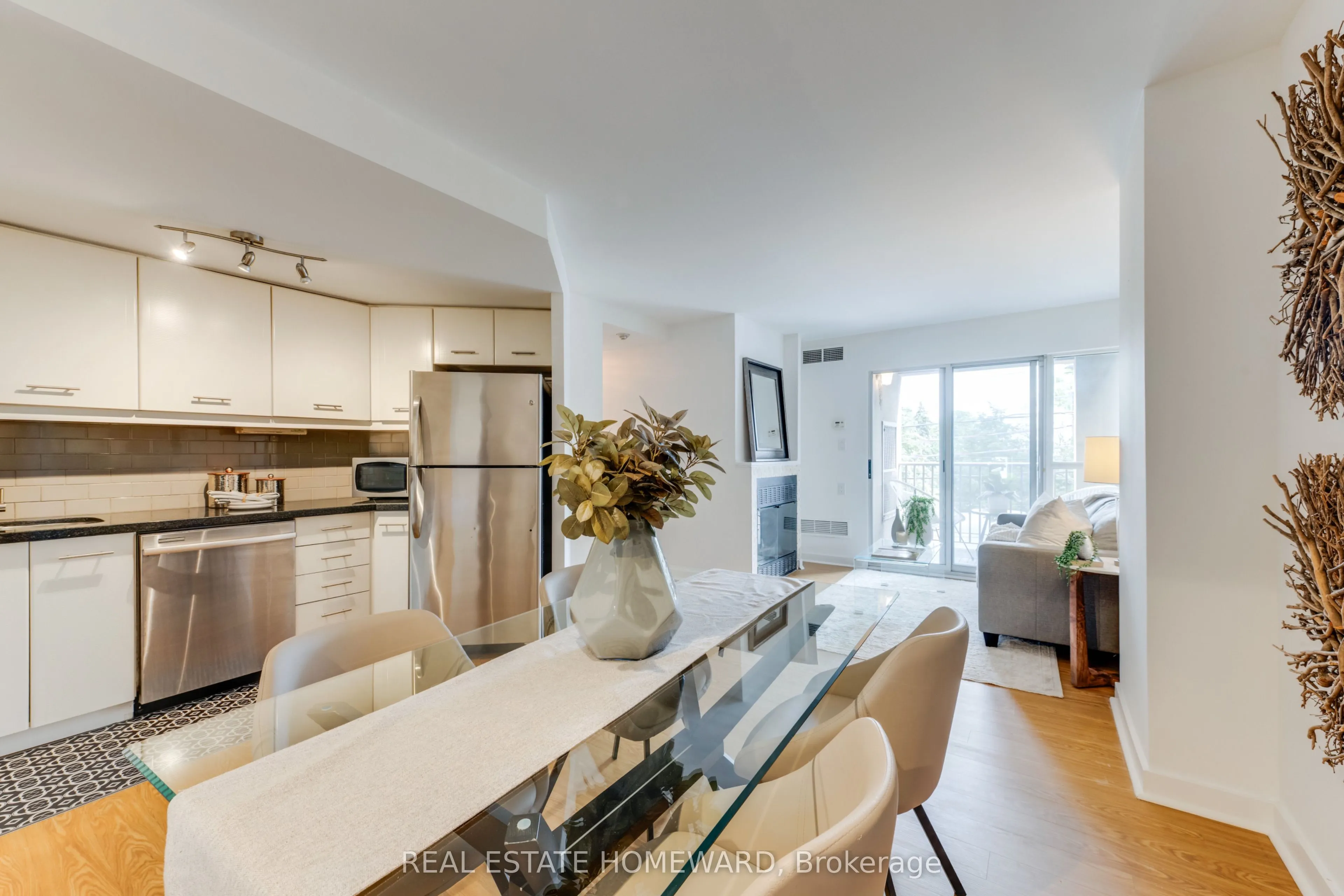 716 Kingston Road #304
