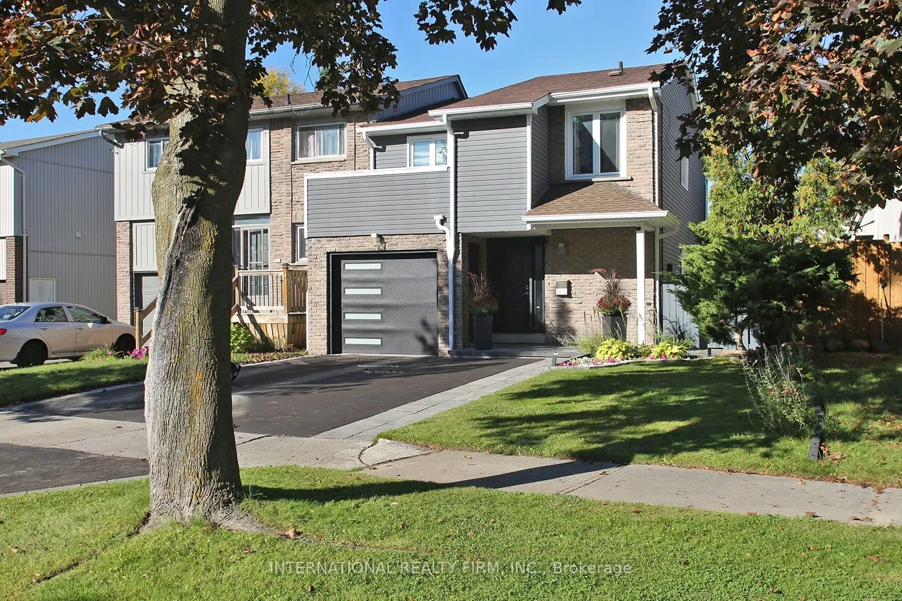 1876 Bicroft Court