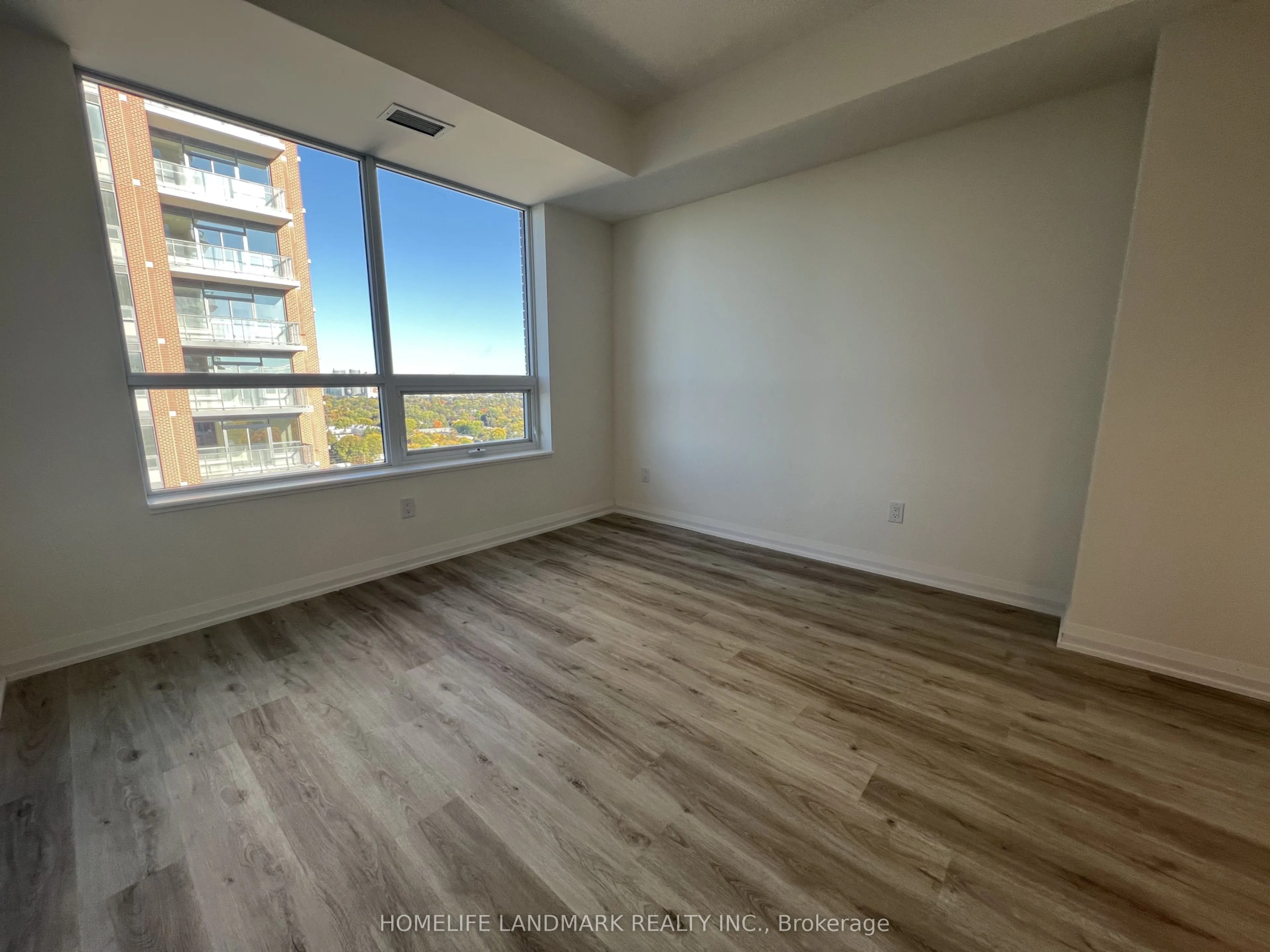 3260 Sheppard Avenue E #1607